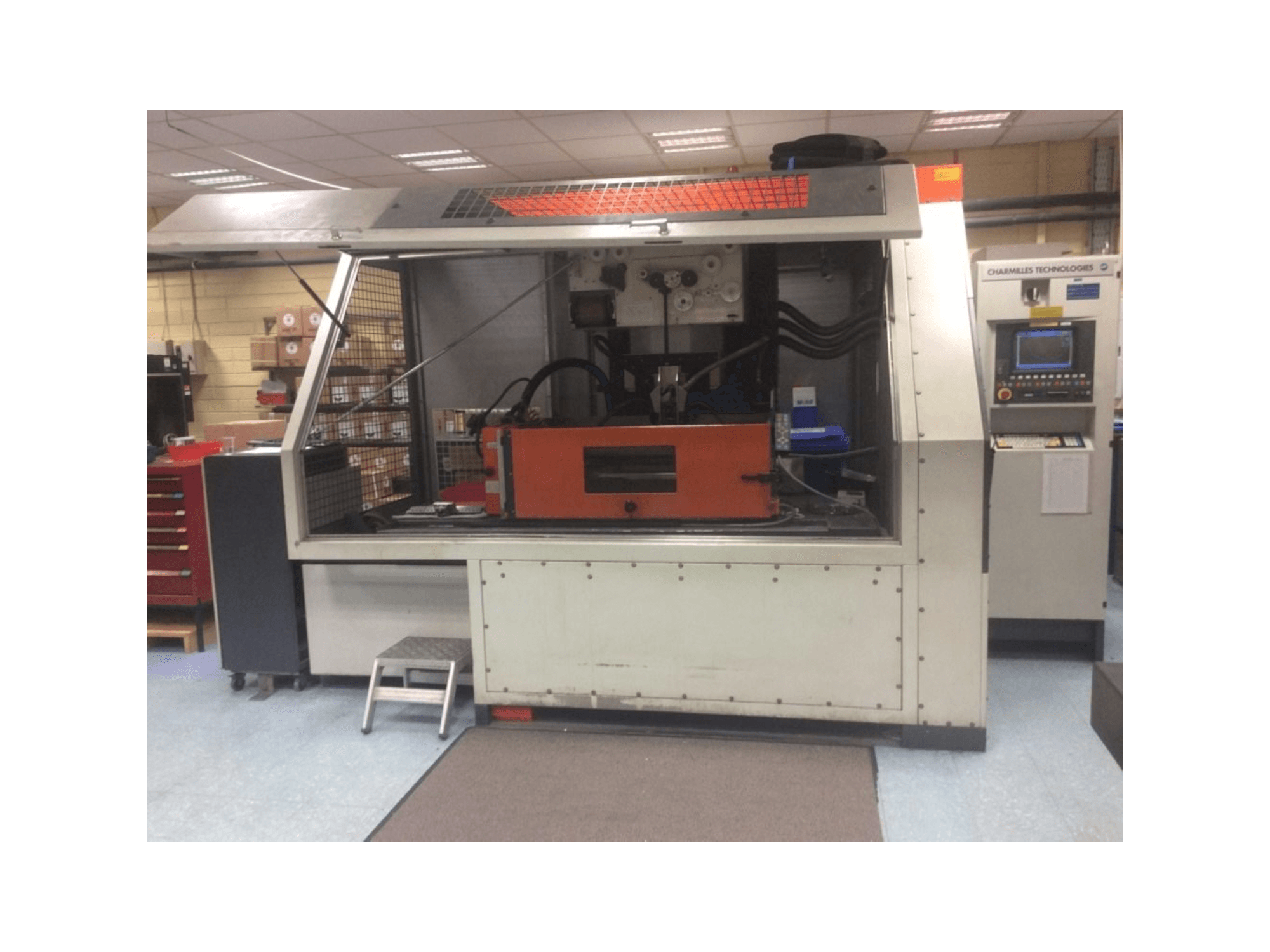 Vista Frontal da CHARMILLES Robofil 4020 SI máquina