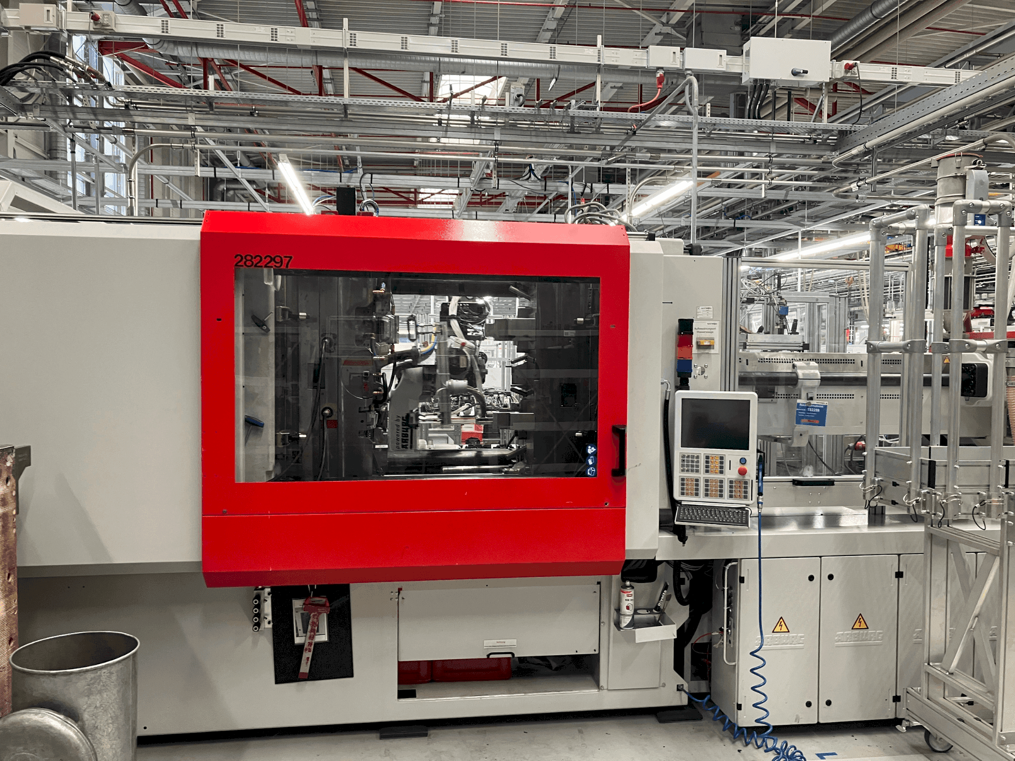 Vista Frontal da Arburg Allrounder 920 S 5000-2100 máquina