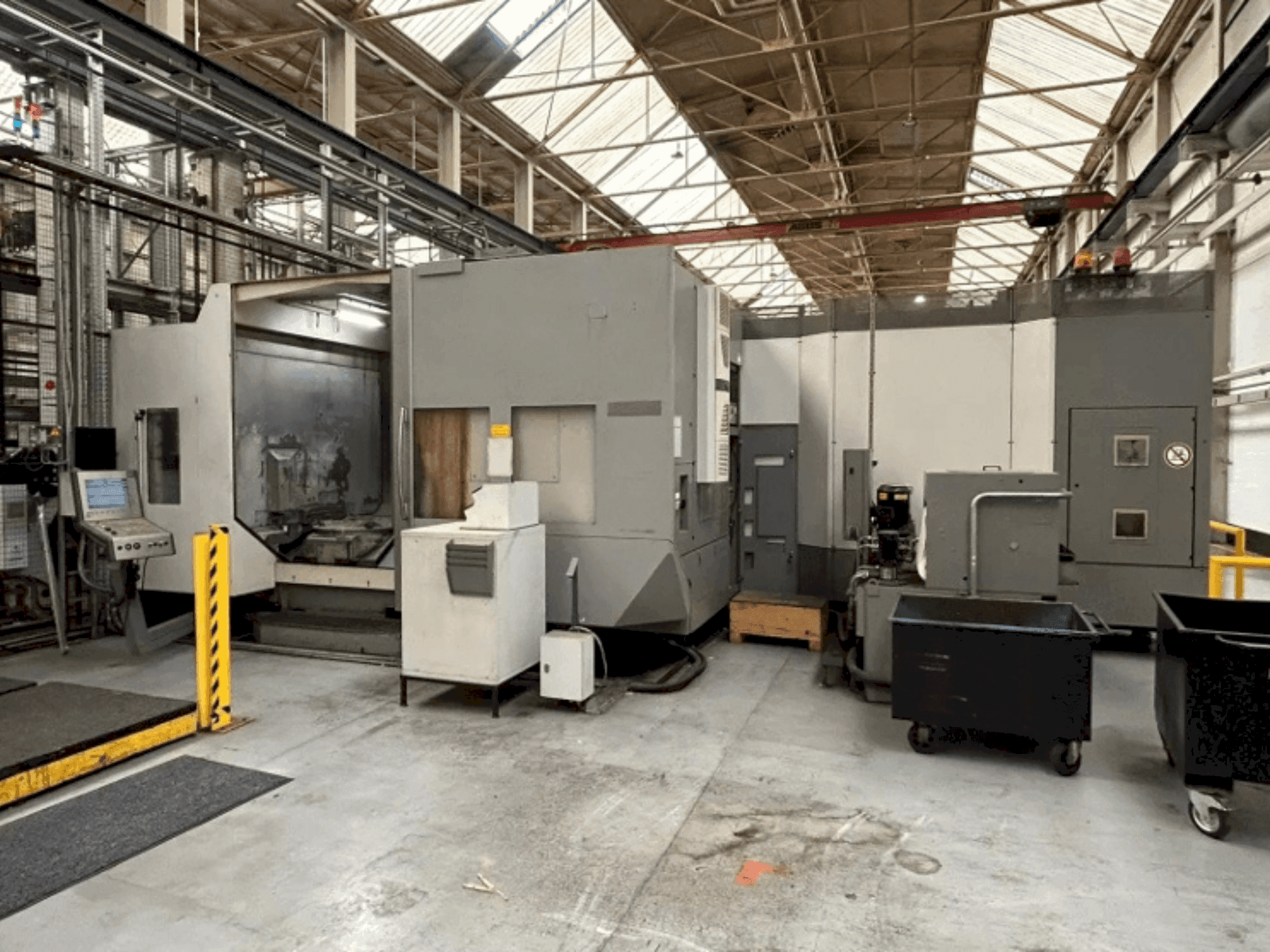 Vista Frontal da DMG DMC 100 H máquina