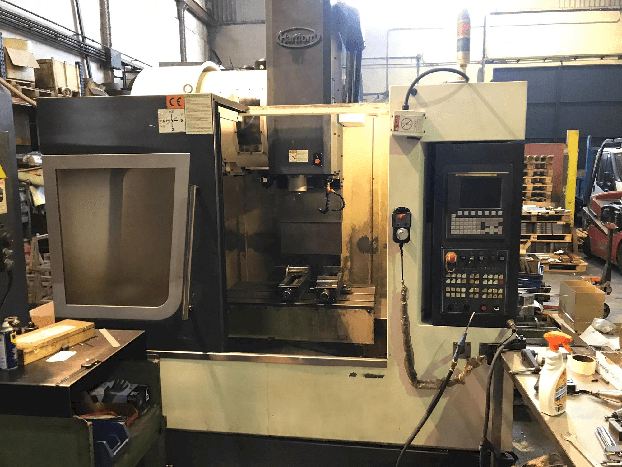 Vista Frontal da Hartford LG-800 máquina