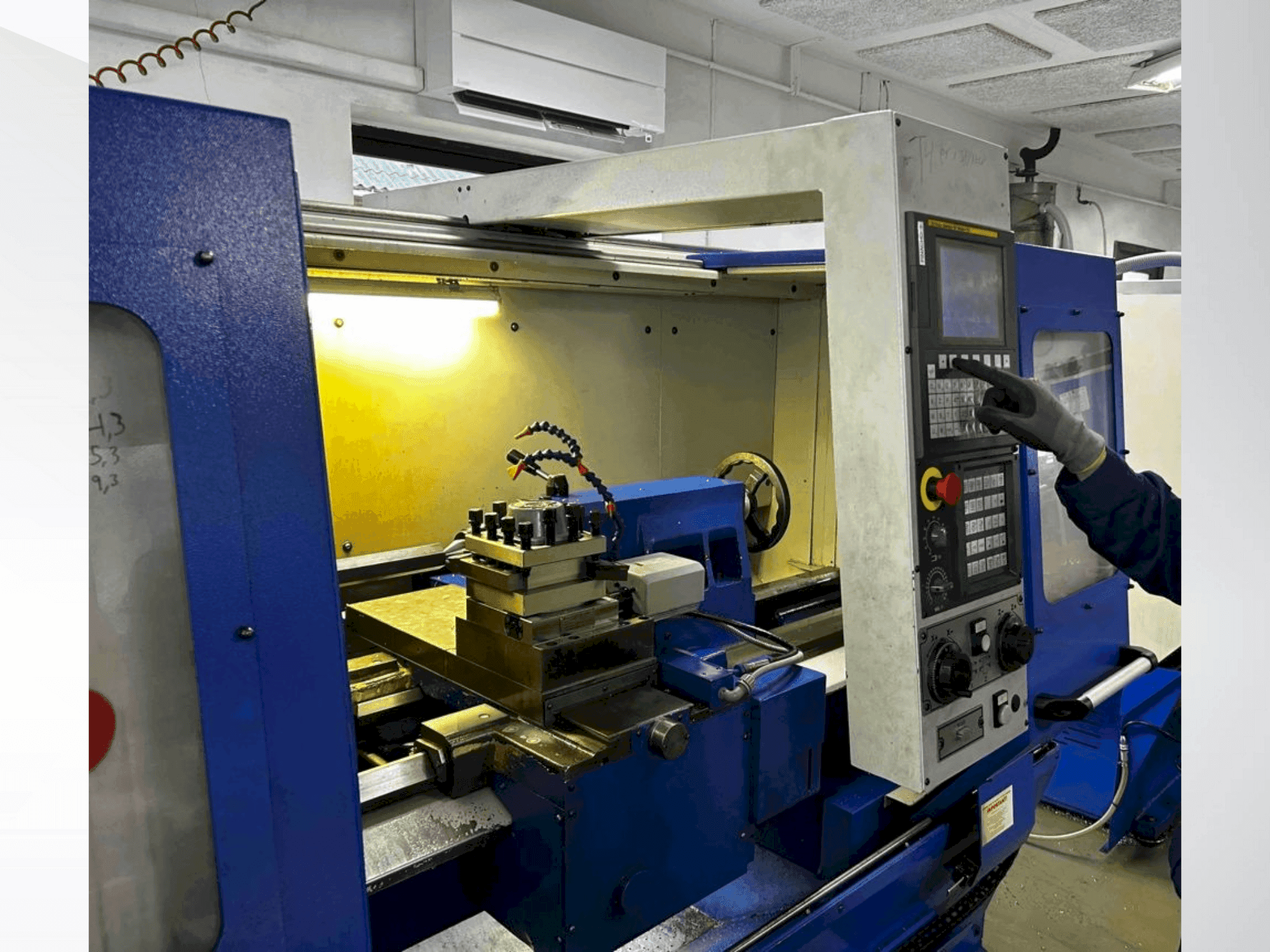 Vista Frontal da Pinacho SMART 260 máquina