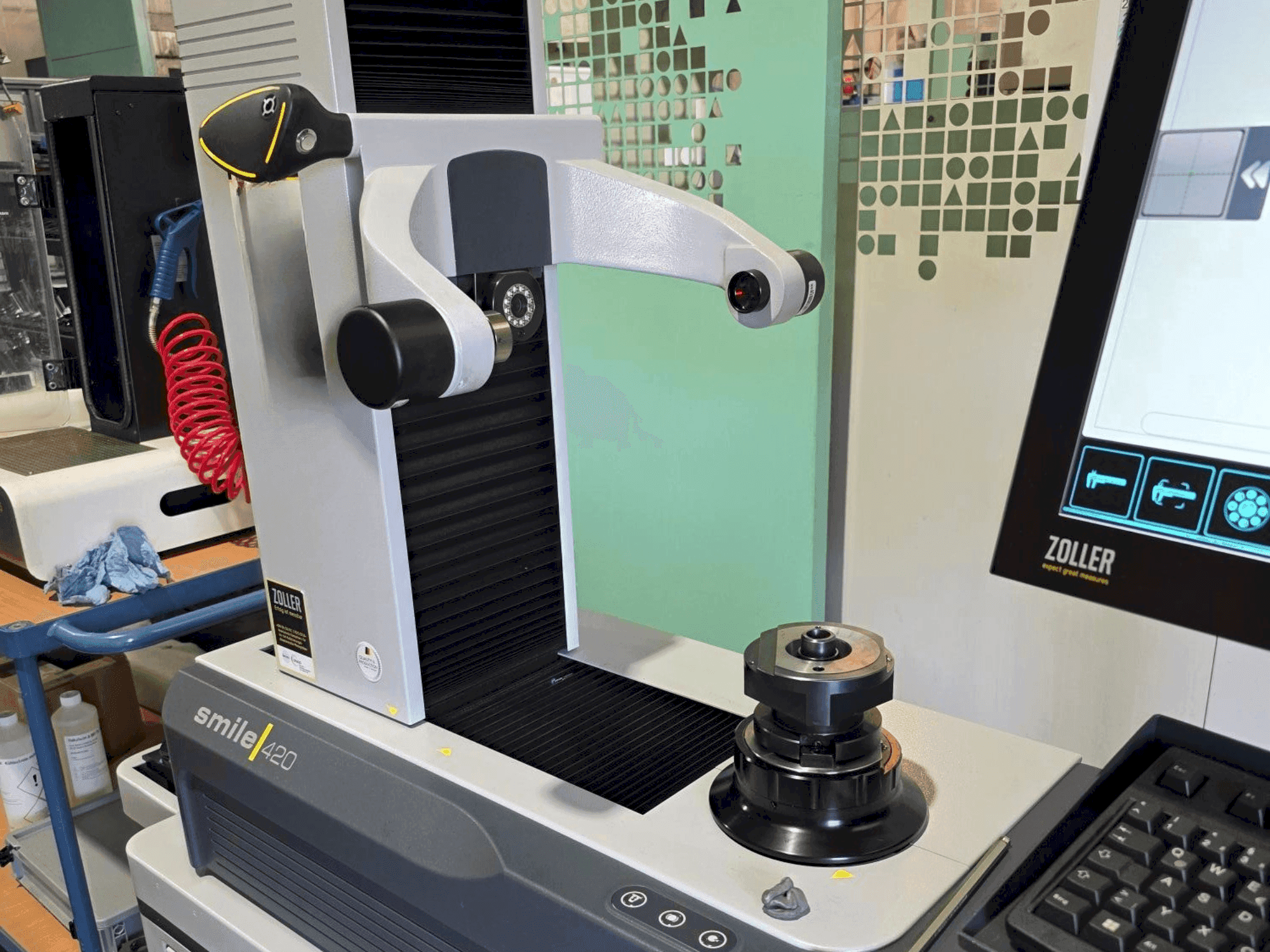 Vista Frontal da Zoller Smile 420 máquina