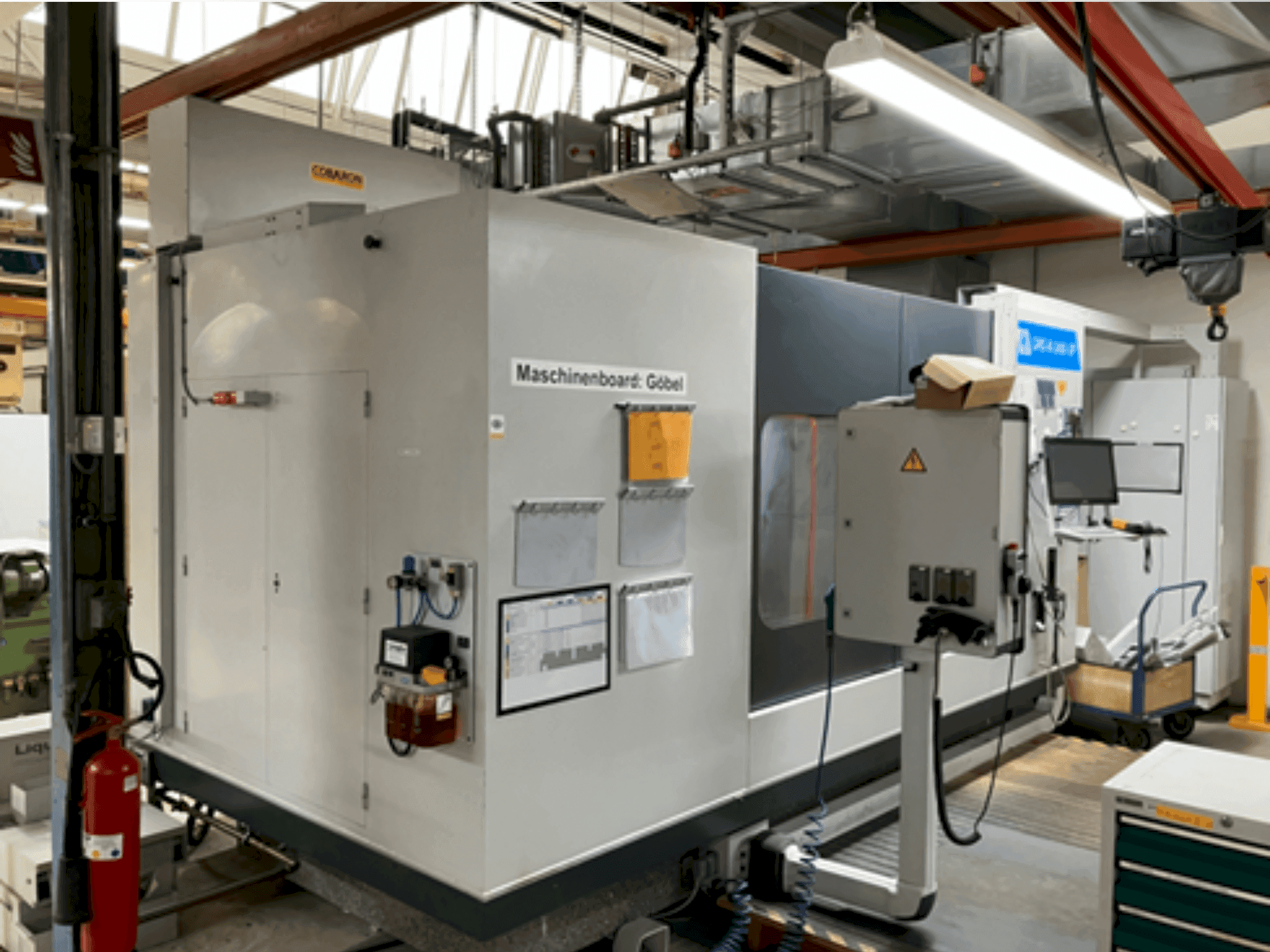 Vista Frontal da Willi Göbel GRS-III-2400-SP máquina