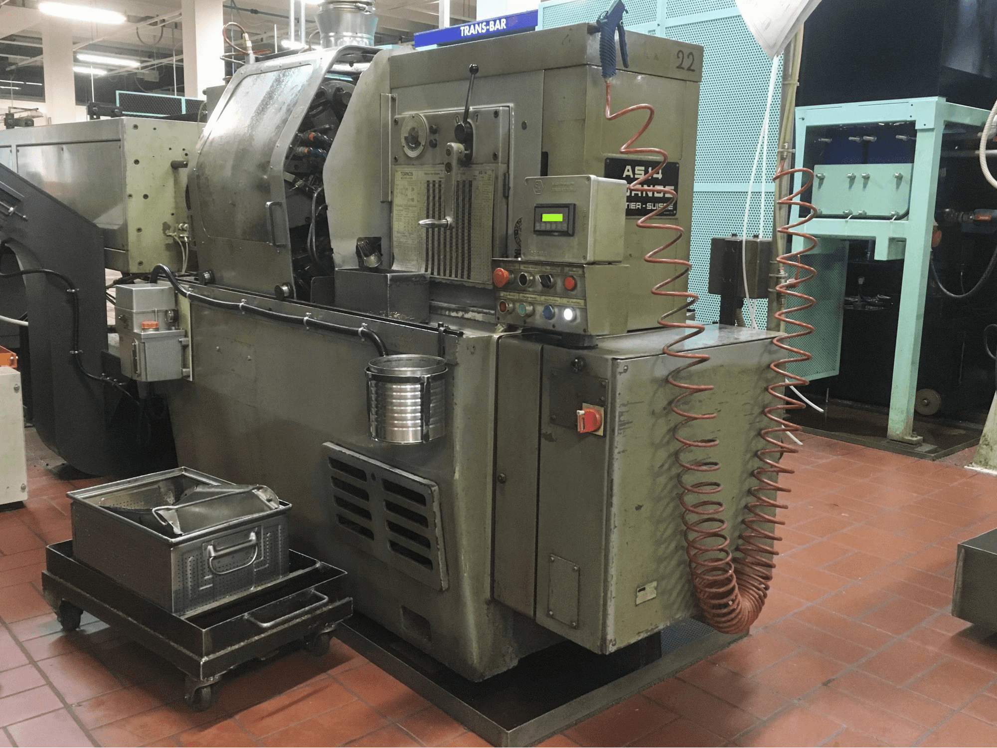 Vista Direita da Tornos AS-14 máquina