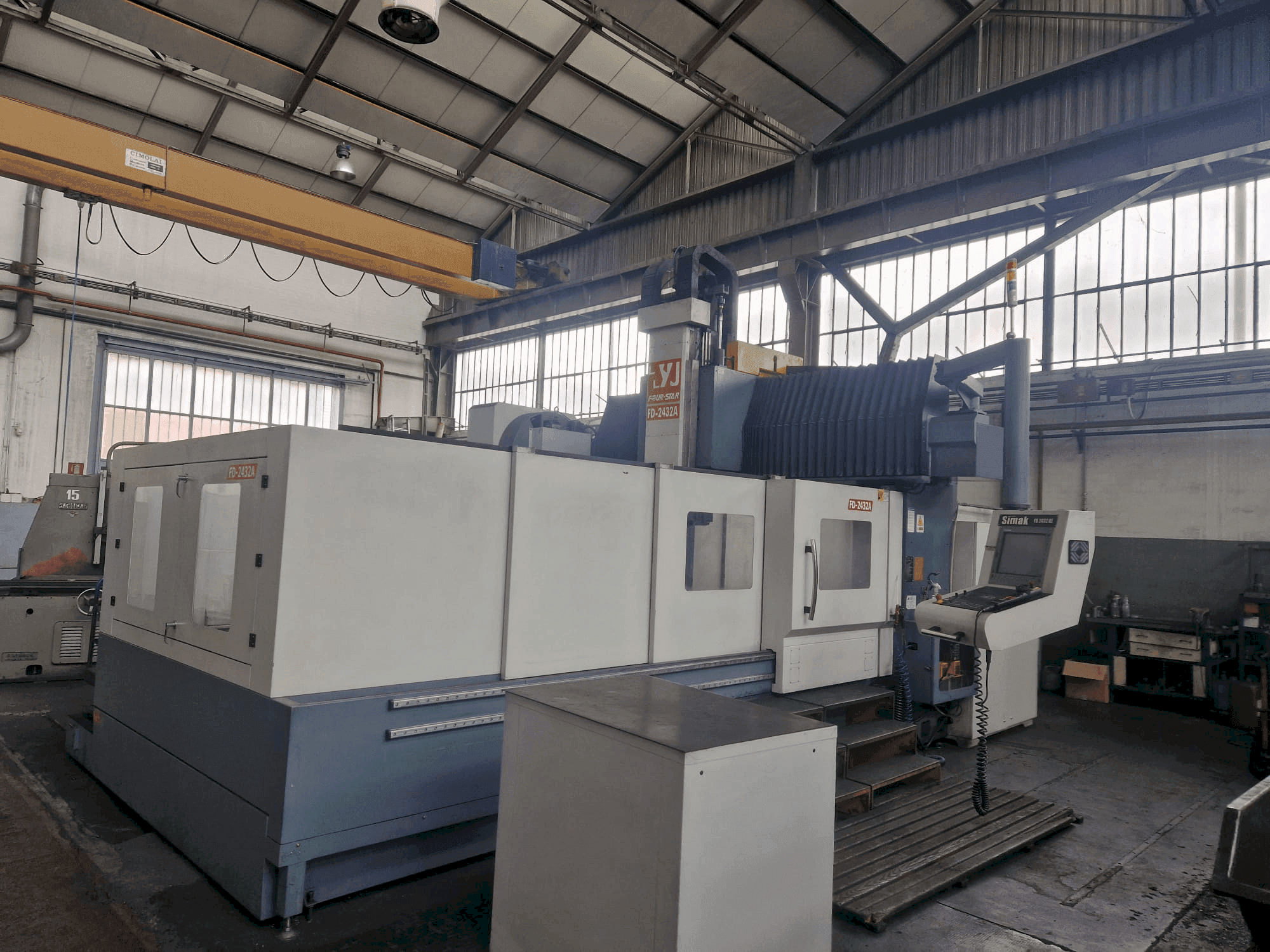 Vista Frontal da VESTA FD2432A HE máquina