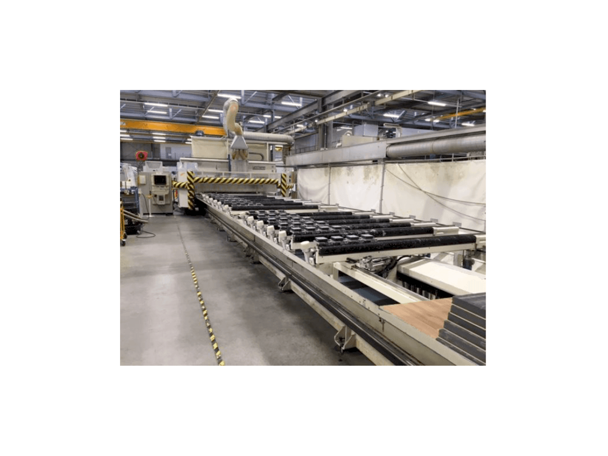 Vista Lateral Esquerda da Uniteam 5 achs máquina