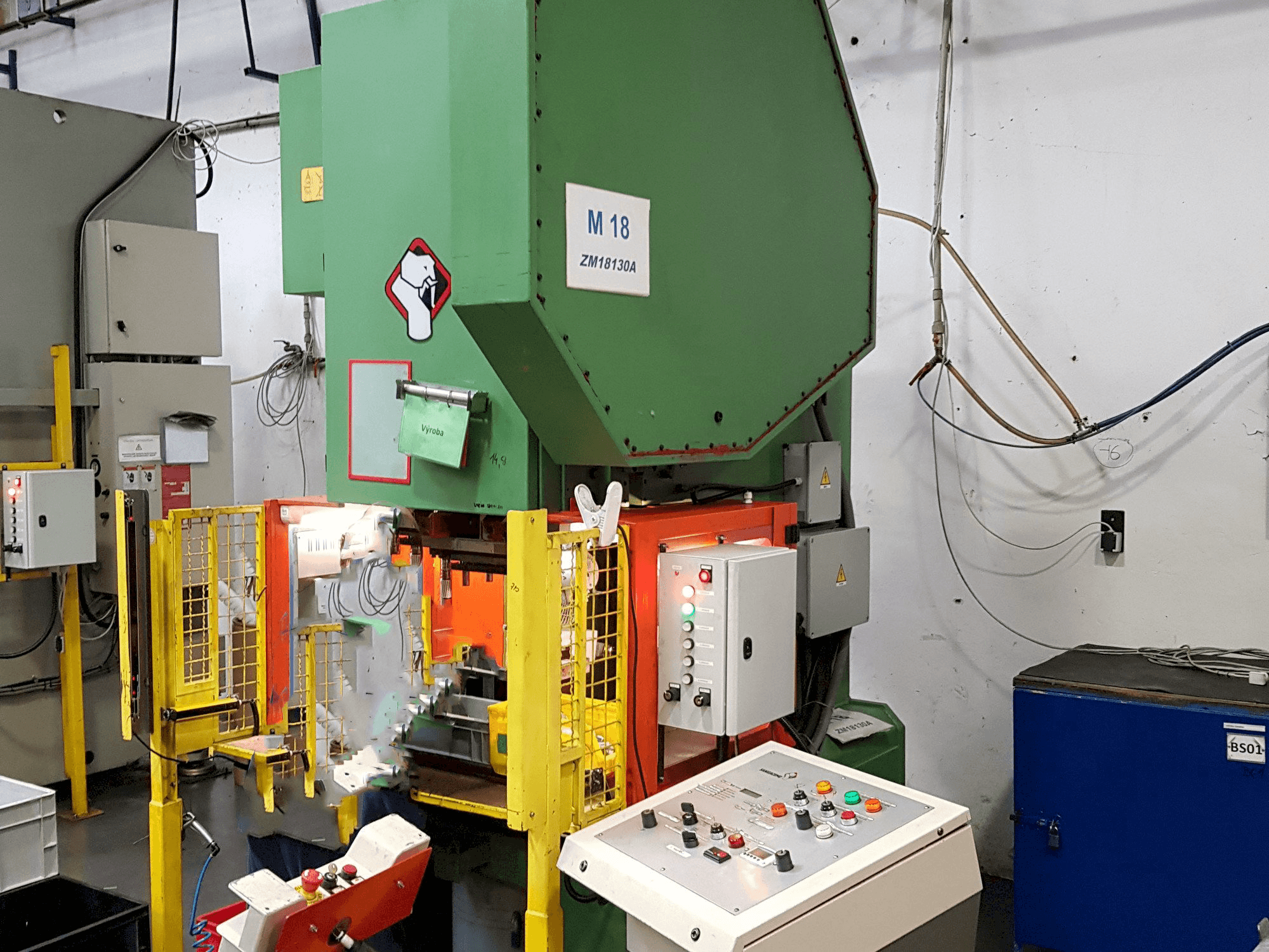 Vista Frontal da Giacomo T 130R máquina