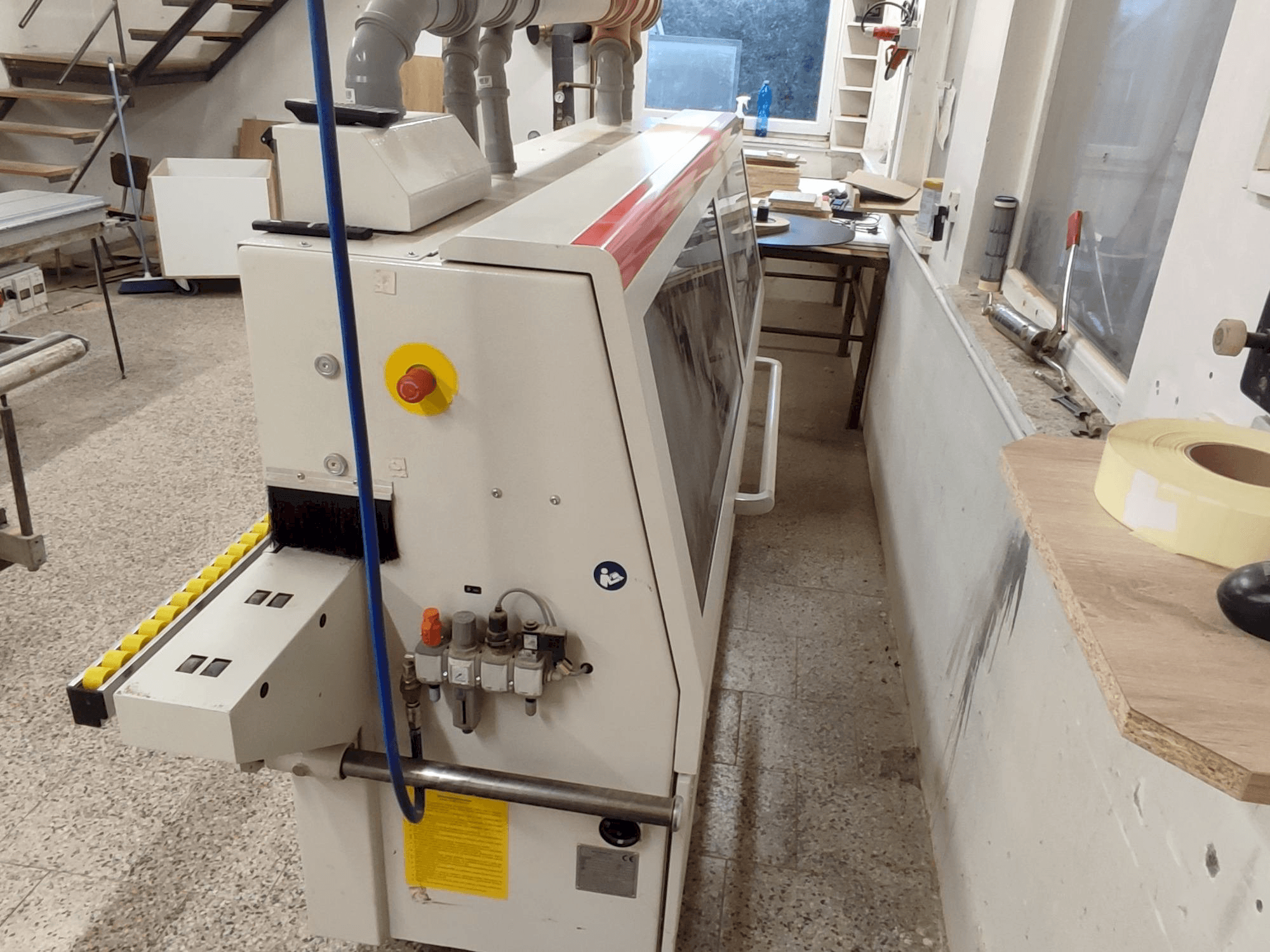 Vista Frontal da SCM olimpic K 260 Evo máquina