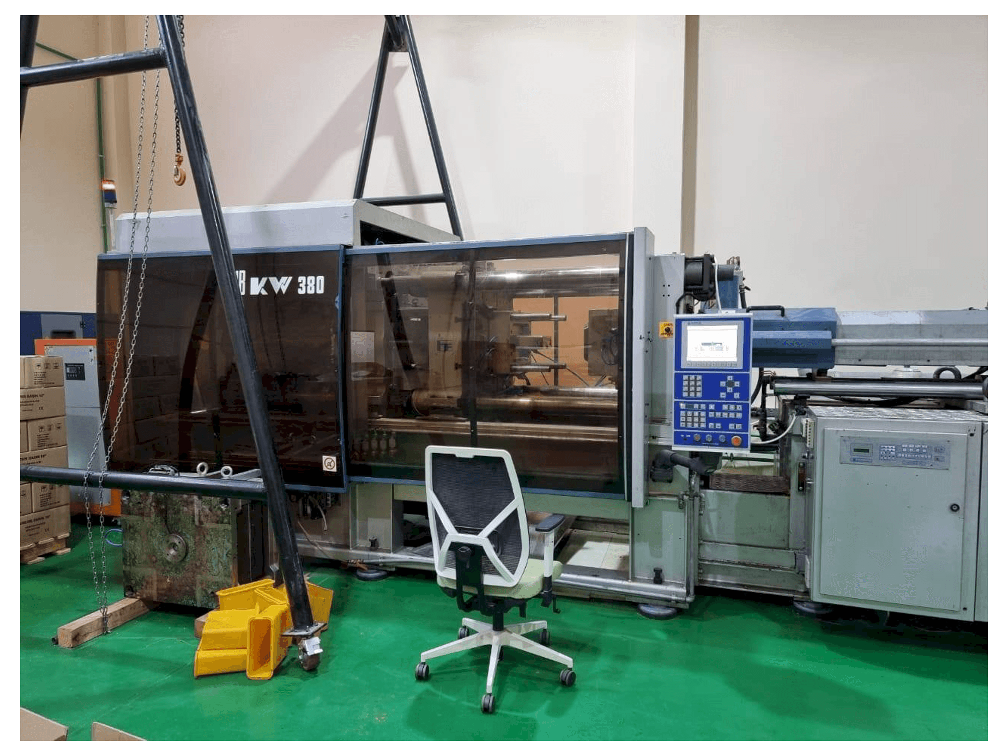 Vista Frontal da BMB KW380/3450 máquina