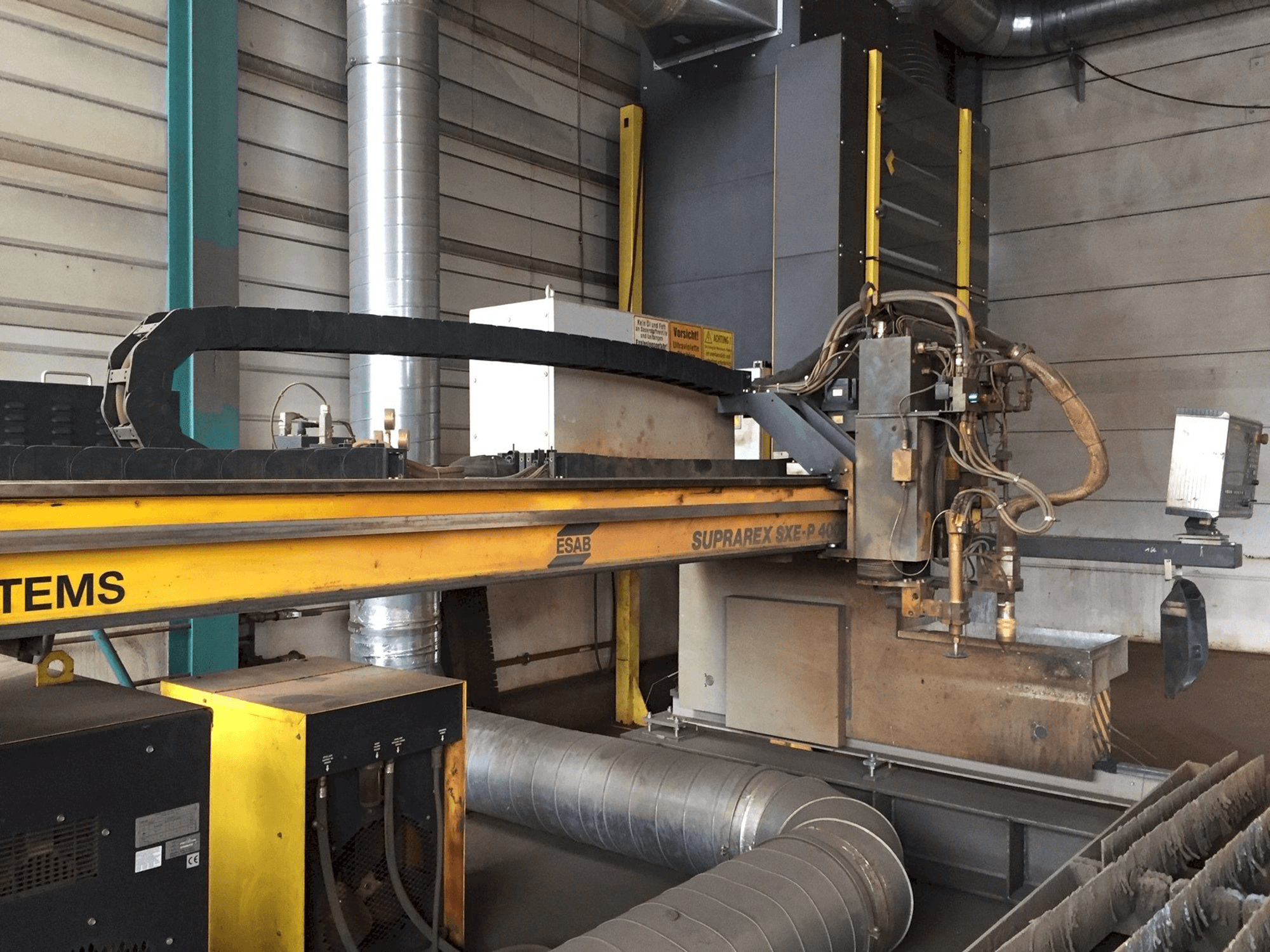 Vista Frontal da ESAB SUPRAREX SXE-P1 4000 máquina