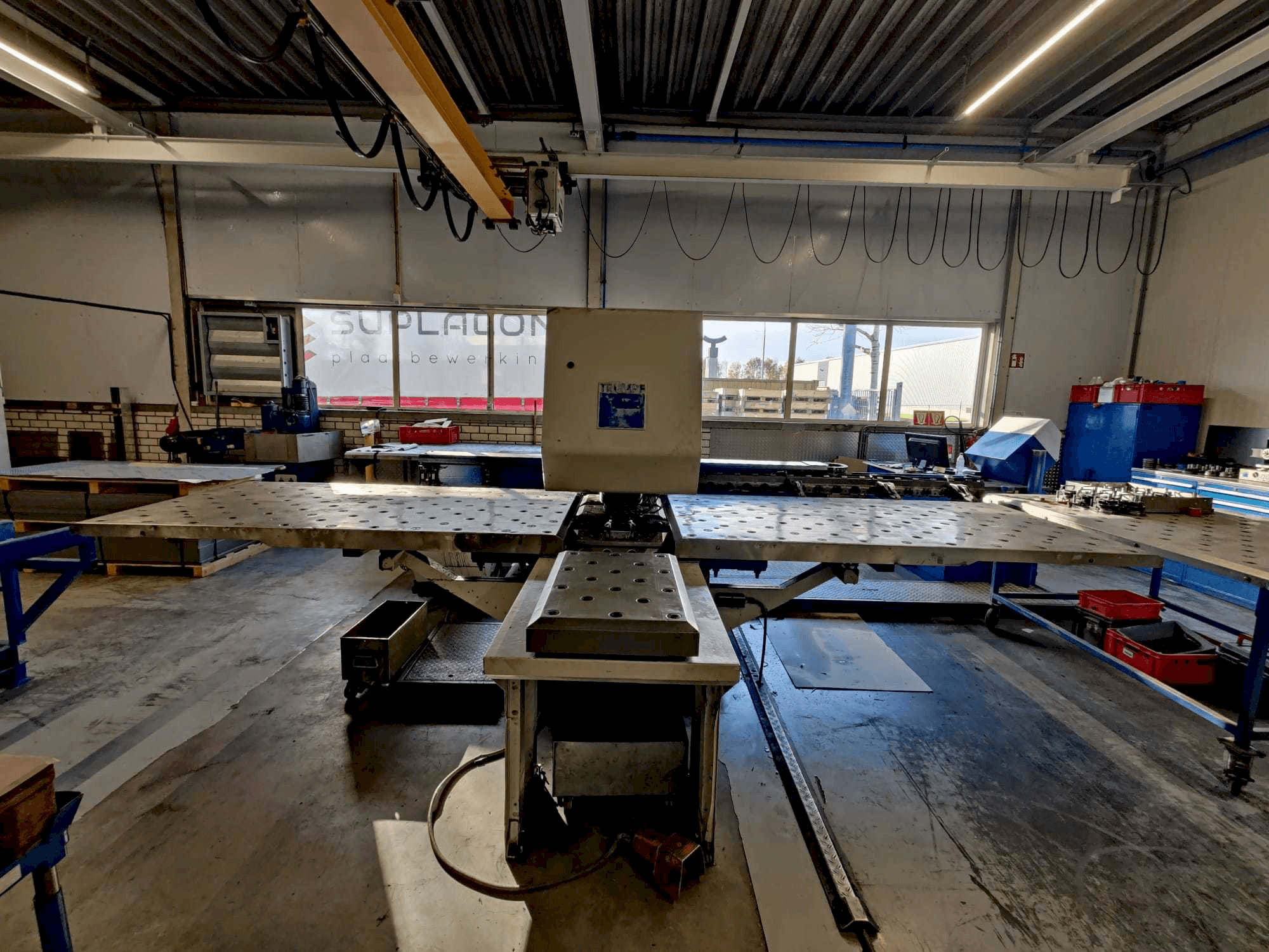 Vista Frontal da Trumpf Trumatic 500 máquina