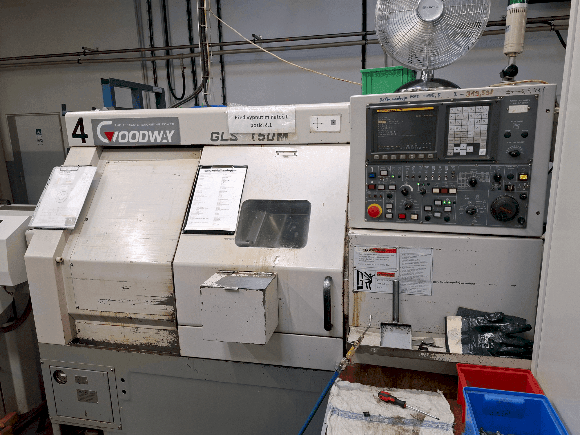 Vista Frontal da Goodway GLS 150M máquina