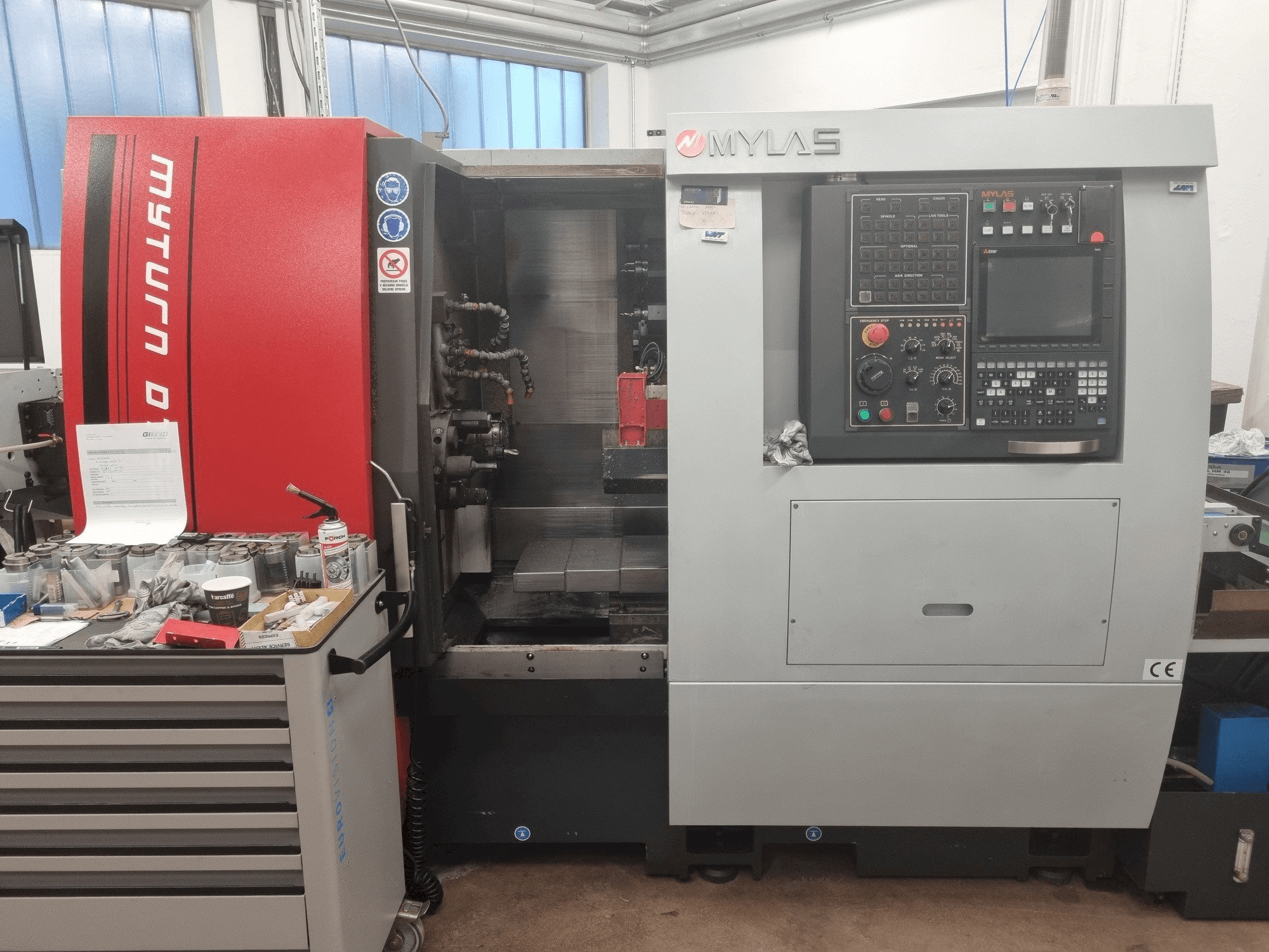 Vista Frontal da MYLAS DT52 máquina