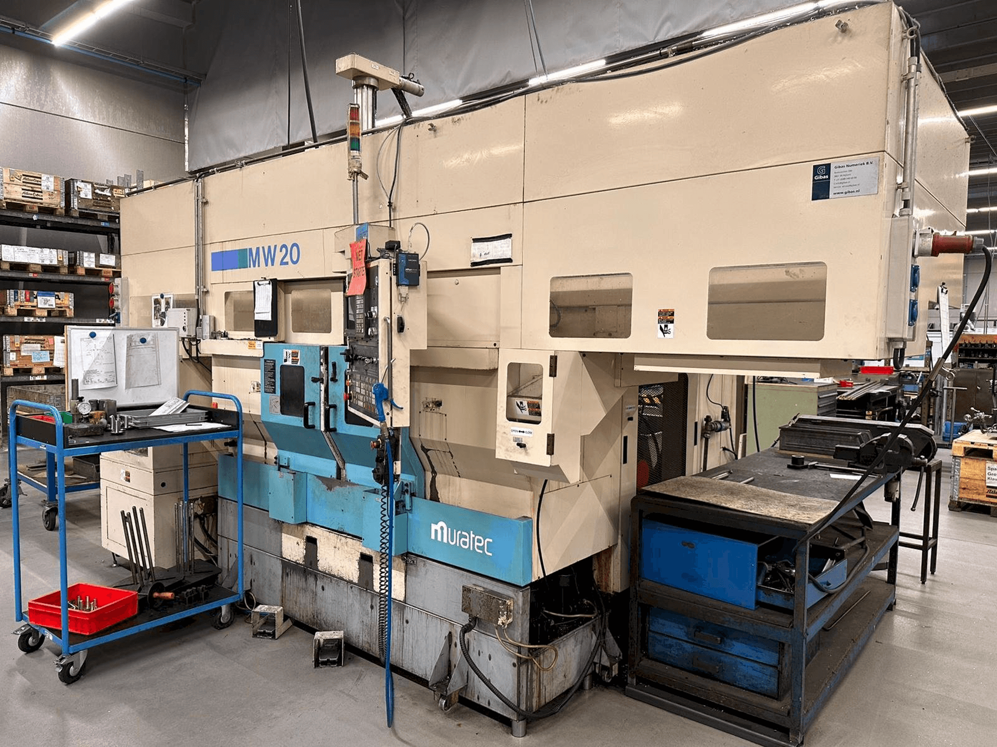 Vista Frontal da Muratec MW20 máquina