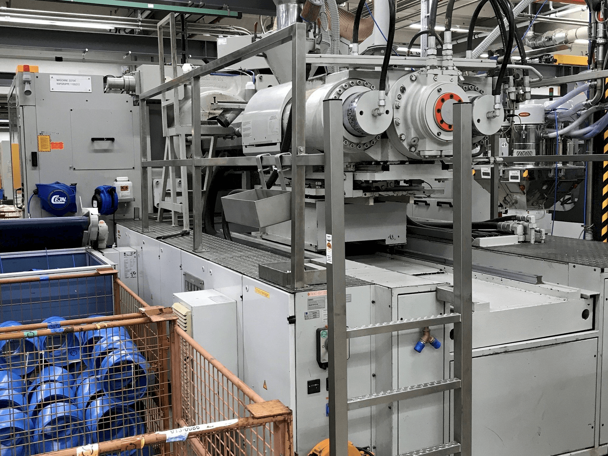 Vista Frontal da ENGEL ES 3550/550 EC 100 máquina