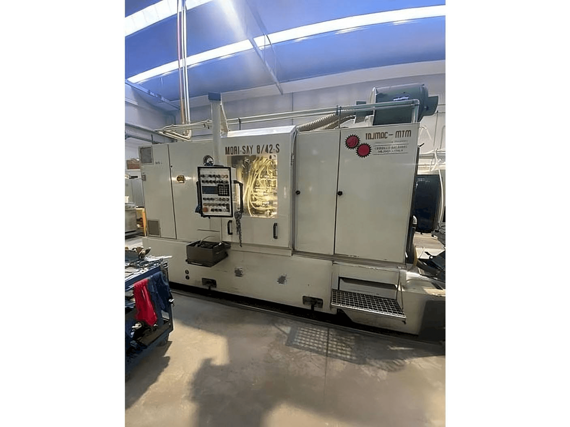 Vista Frontal da MORI SAY 8/42-S máquina