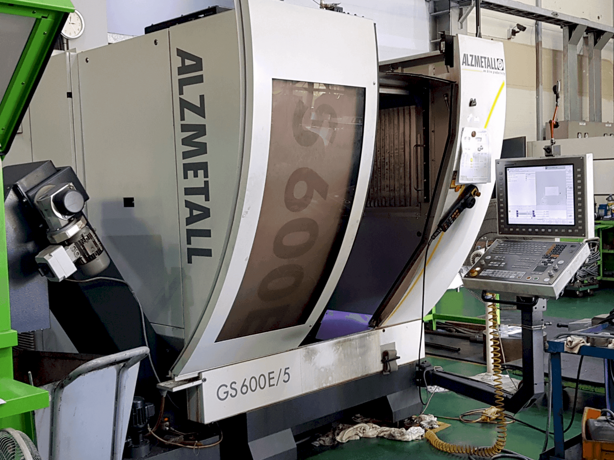 Vista Frontal da Alzmetall GS600E/5 máquina