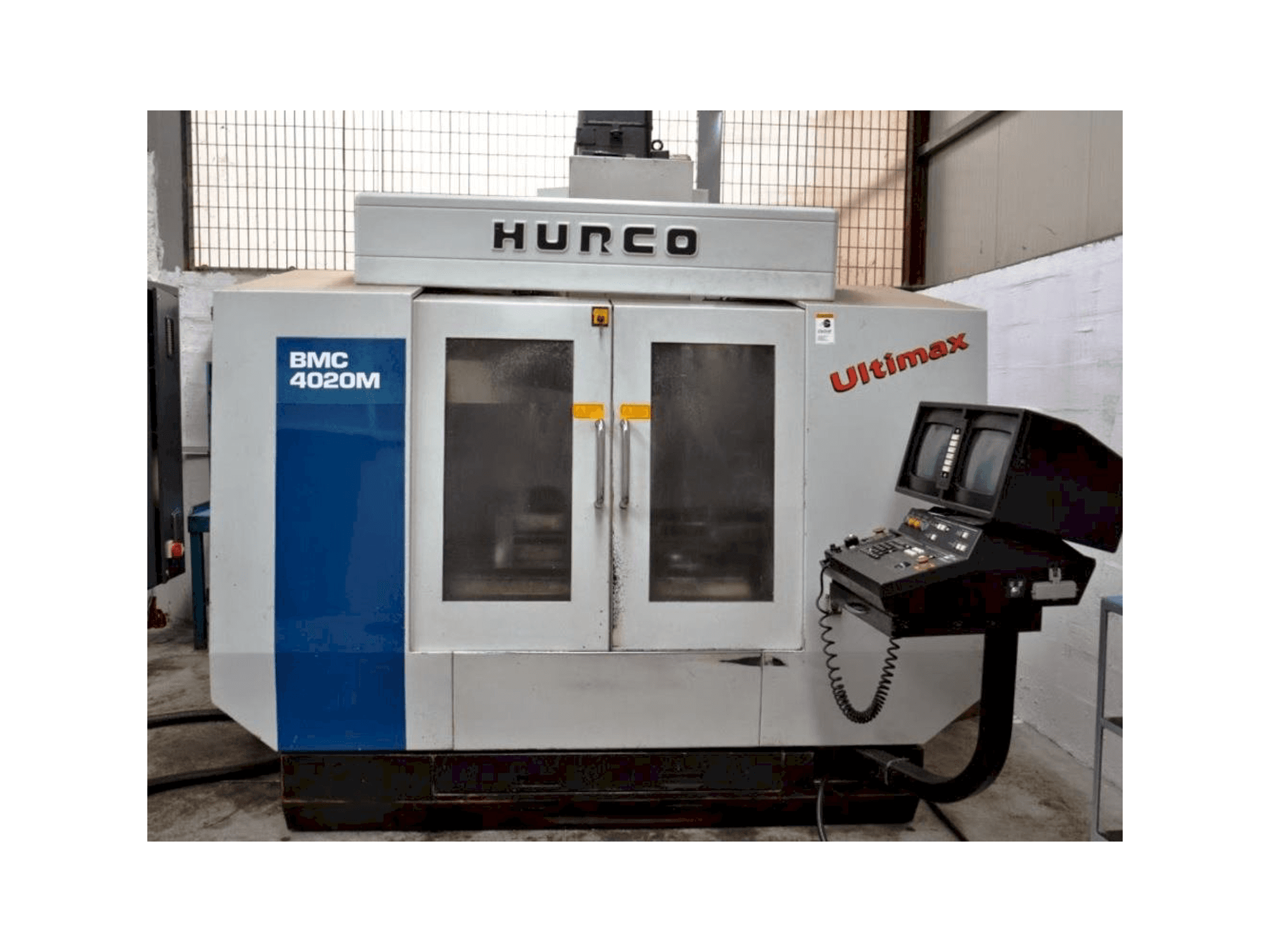 Vista Frontal da Hurco BMC4020M máquina