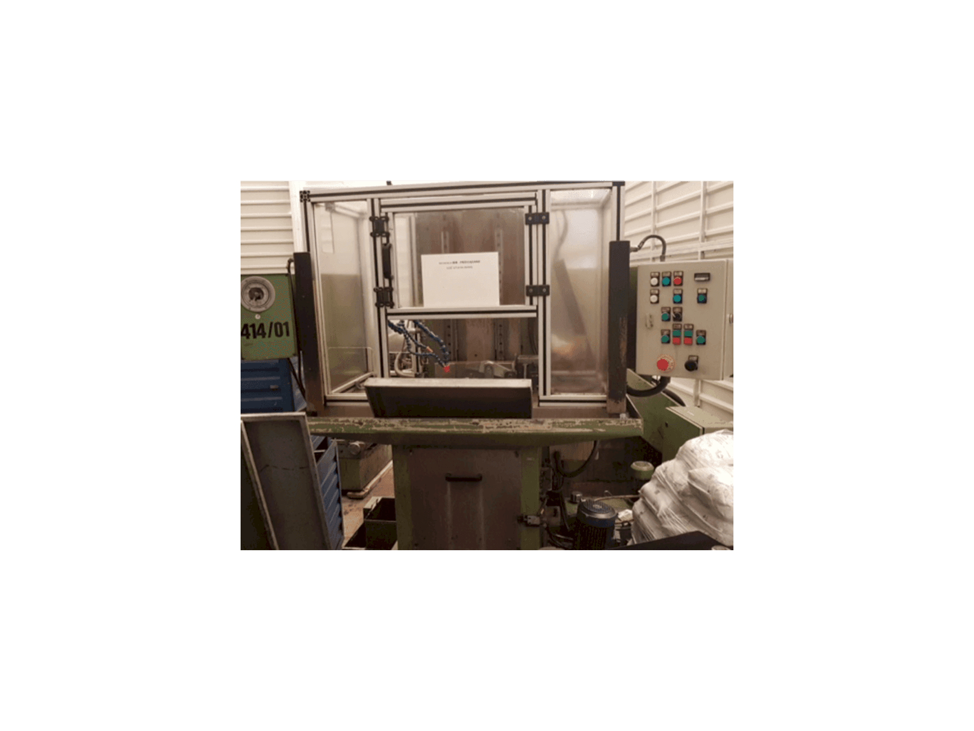 Vista Frontal da Lizuan BExP máquina