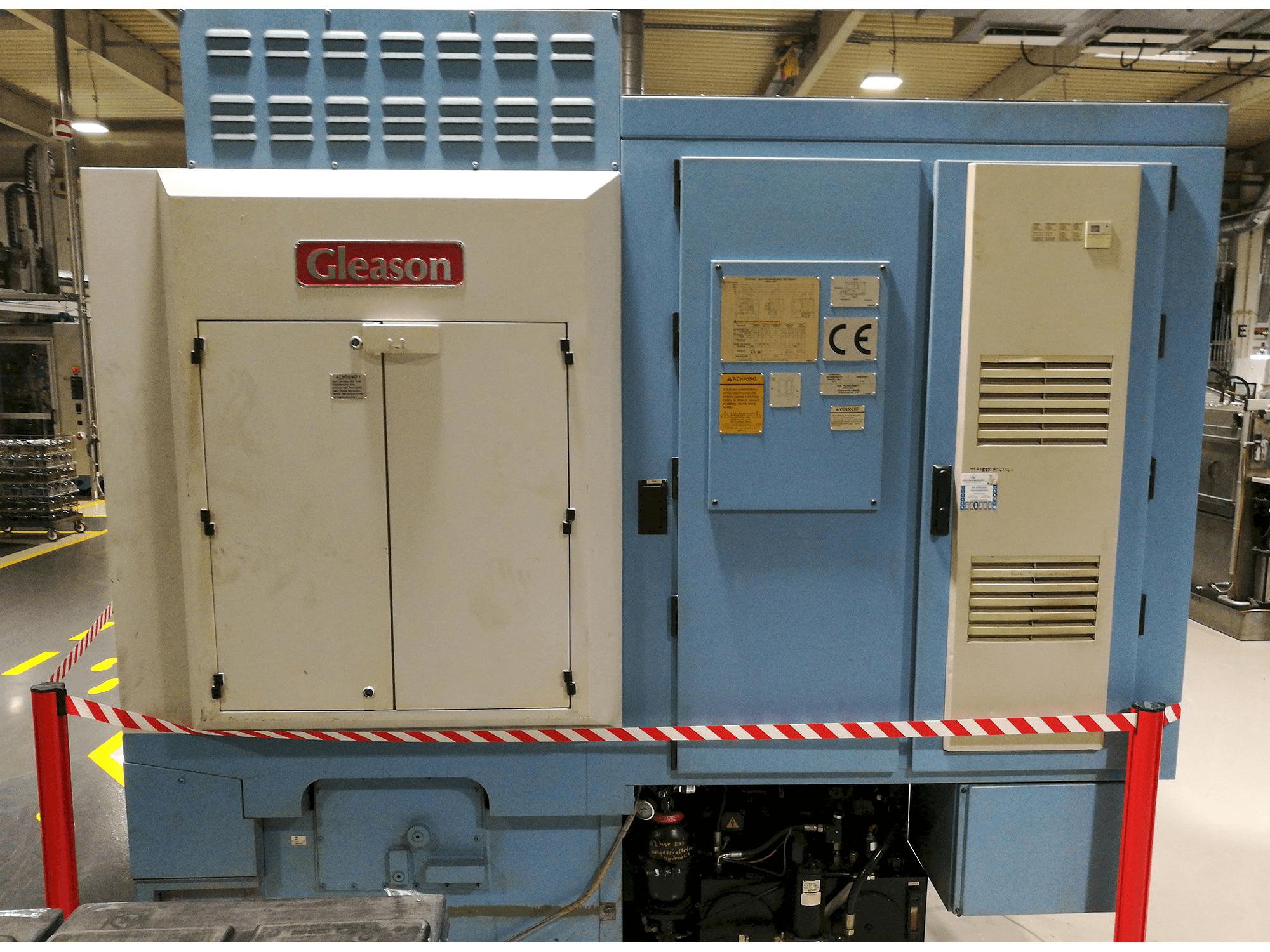 Vista Traseira da Gleason Phoenix 500 HCT máquina