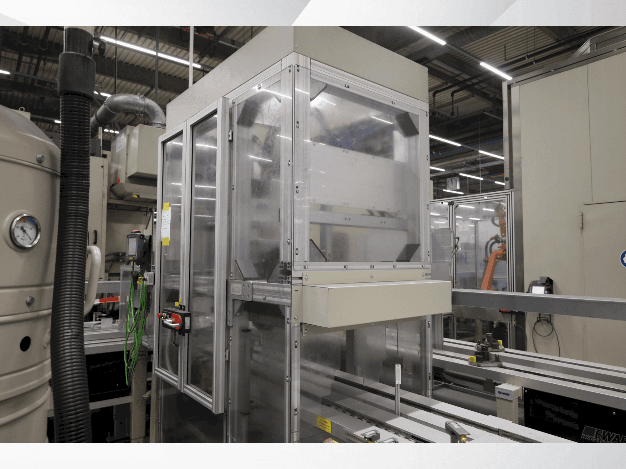 Vista Lateral da HOFMANN CVK11-BH4 máquina
