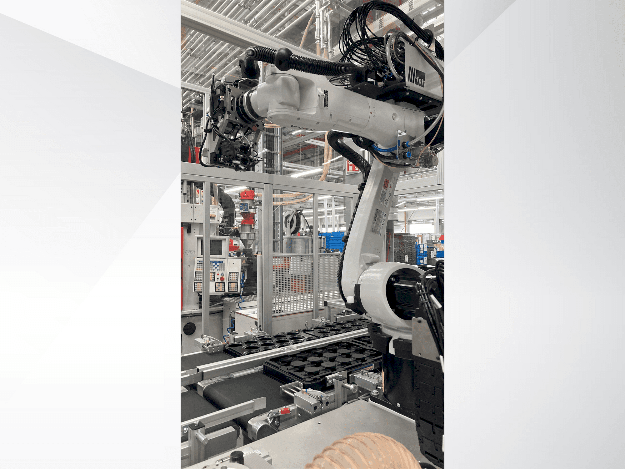 Vista Frontal da KUKA KR 10 R1440-2 máquina