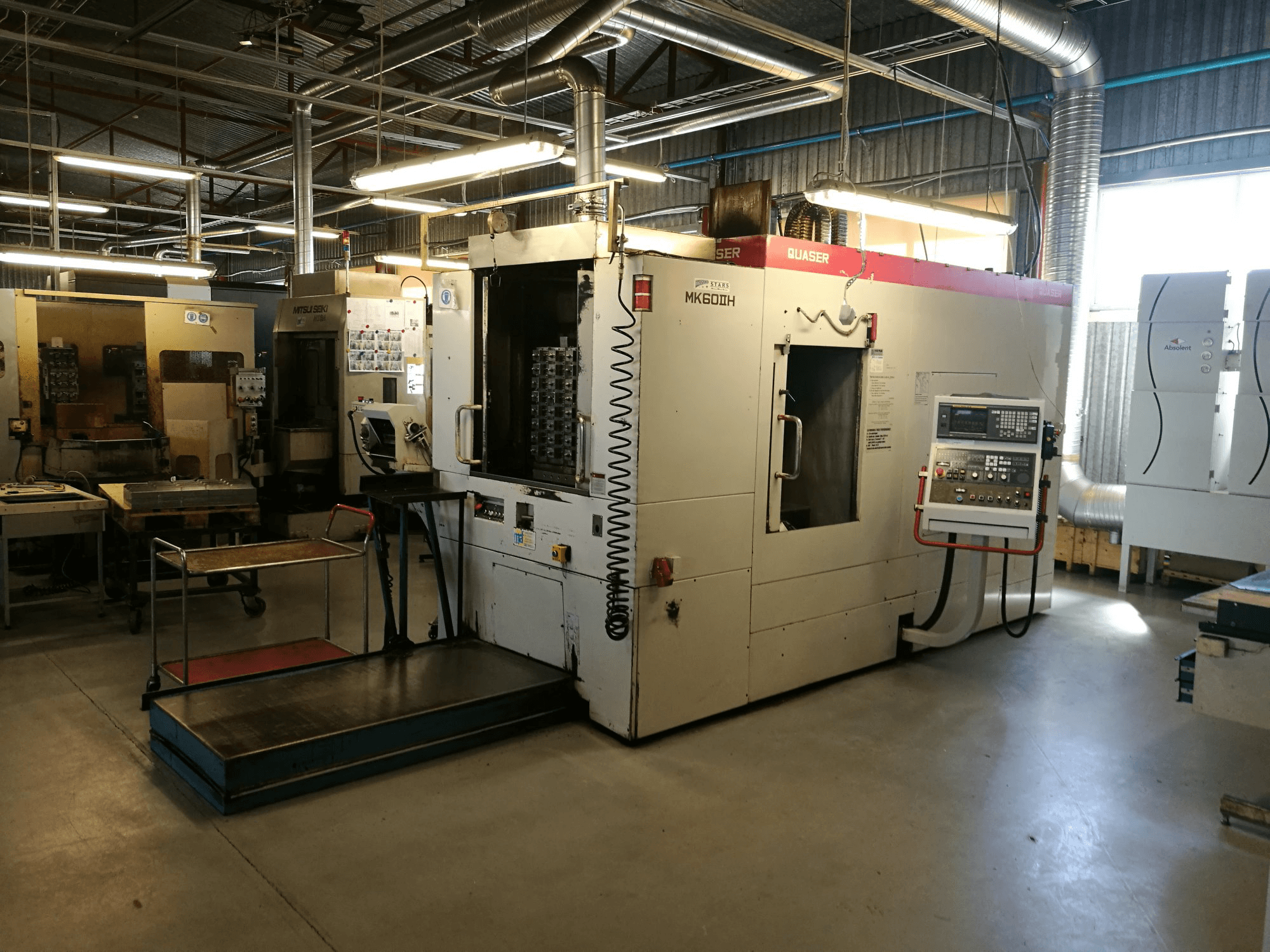 Vista Direita da Quaser MK 60 II H máquina