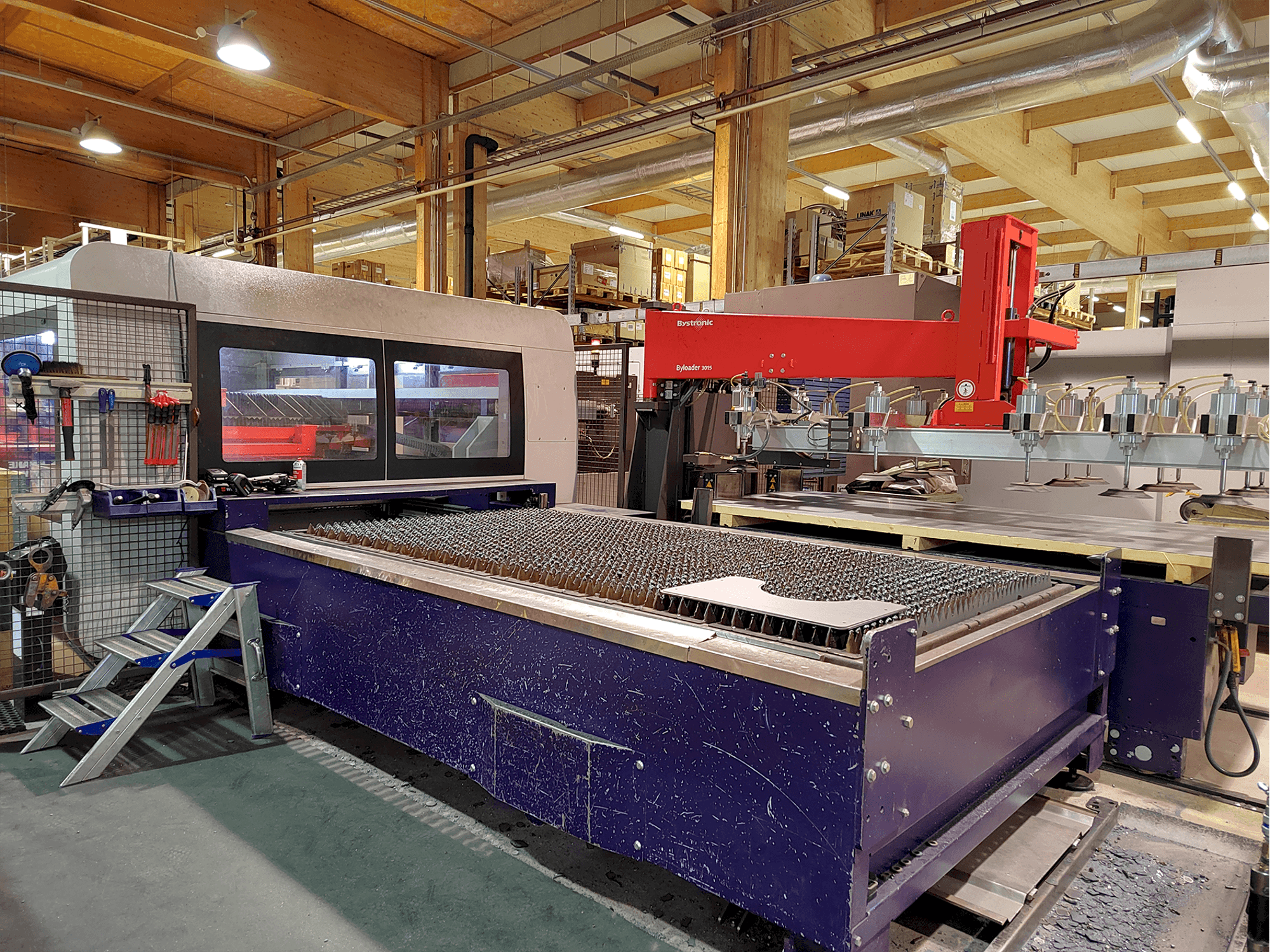 Vista Frontal da Bystronic BySprint Pro 3015 máquina