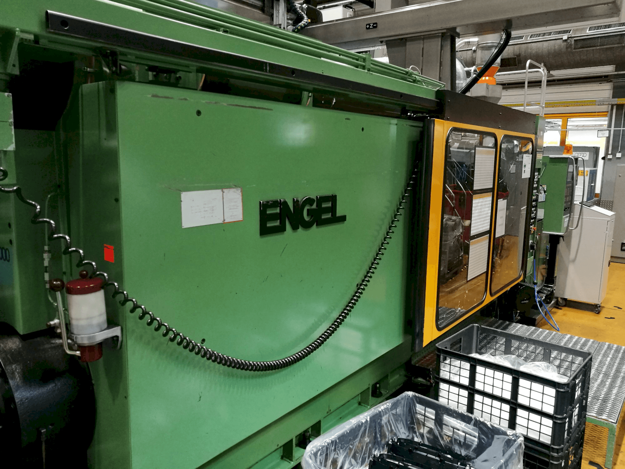 Vista Esquerda da ENGEL ES 4400/800 máquina