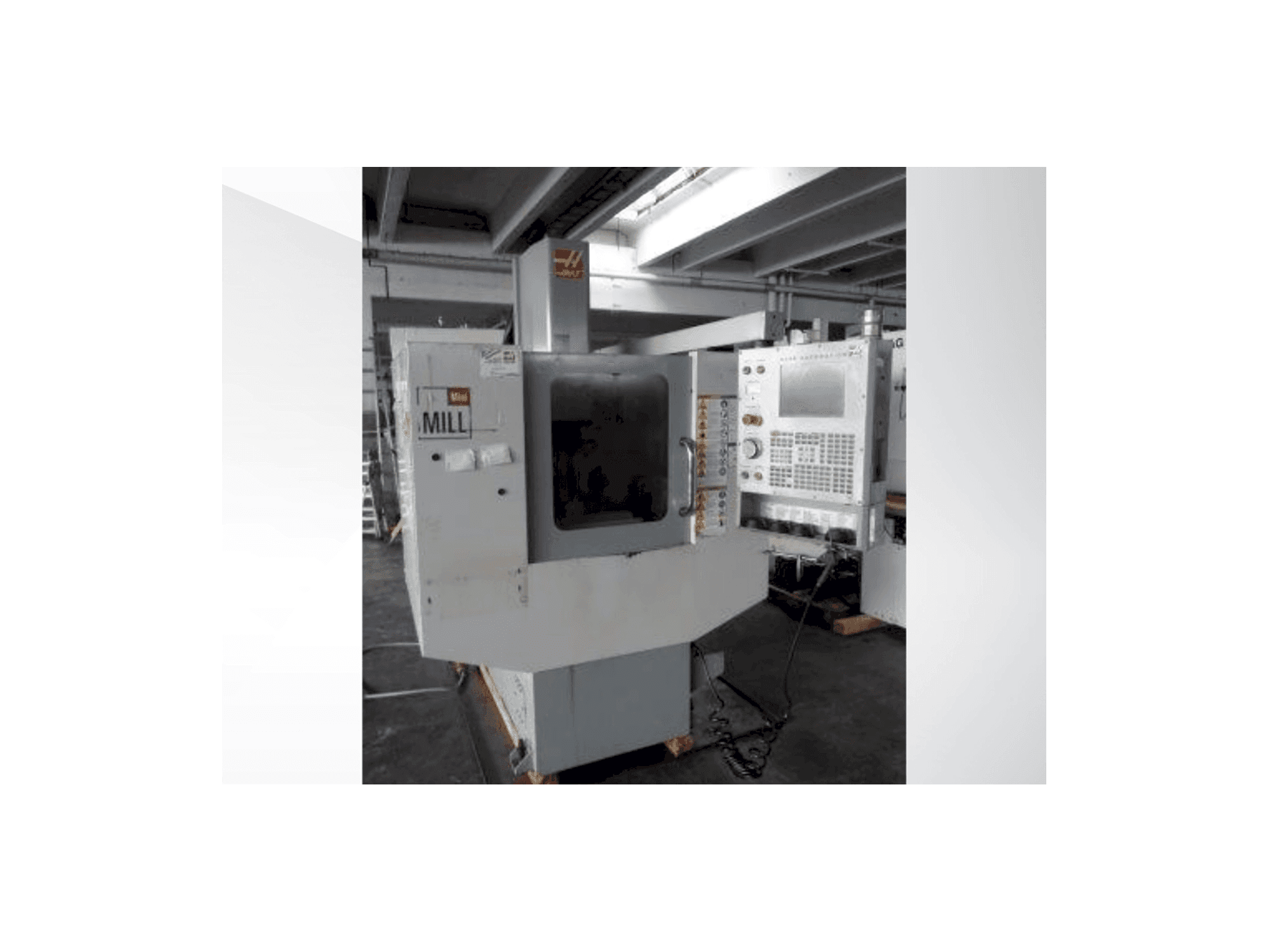 Vista Frontal da HAAS MiniMill máquina