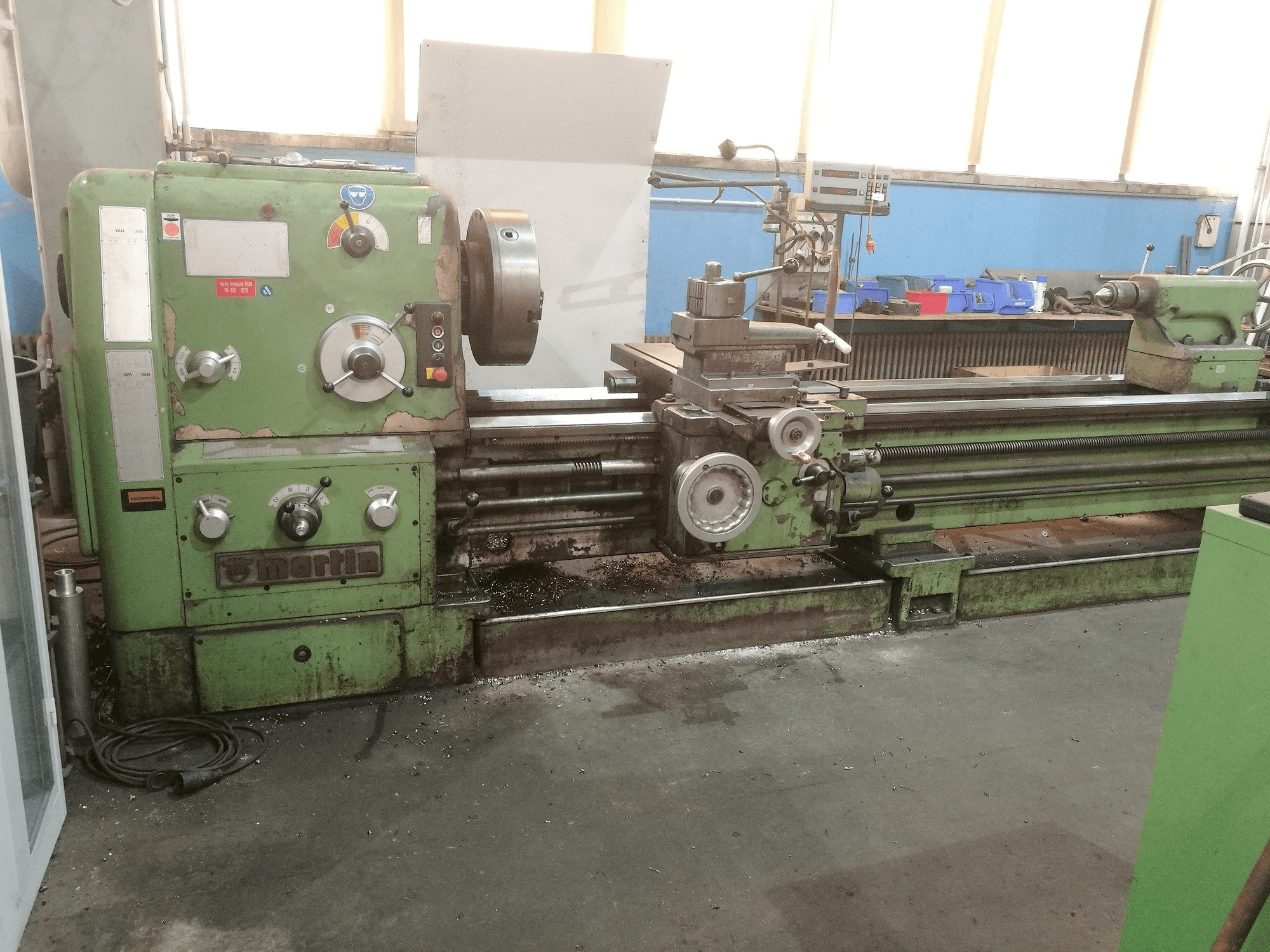 Vista Frontal da Martin DS 80 máquina