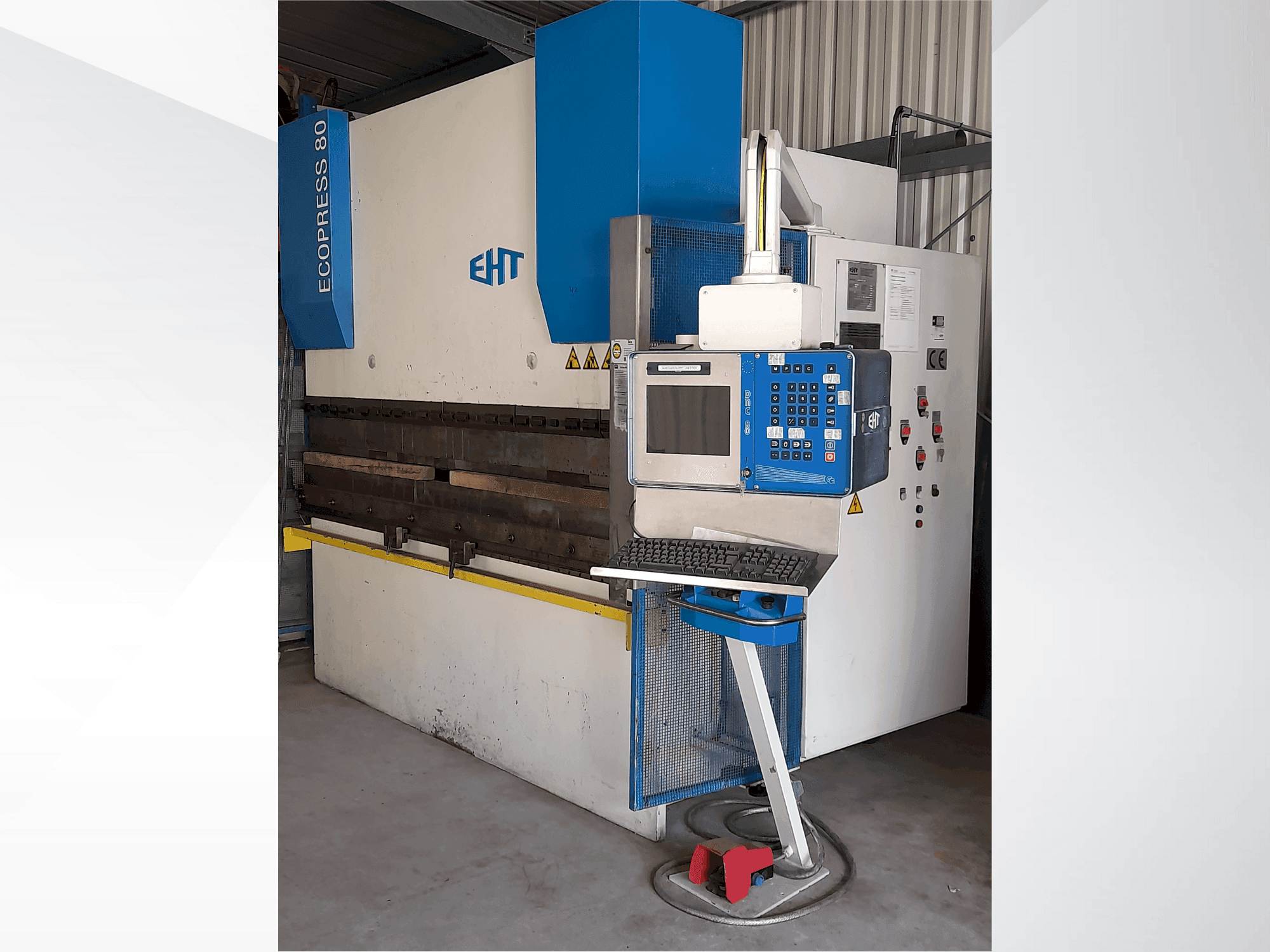 Vista Frontal da EHT Ecopress 80 máquina