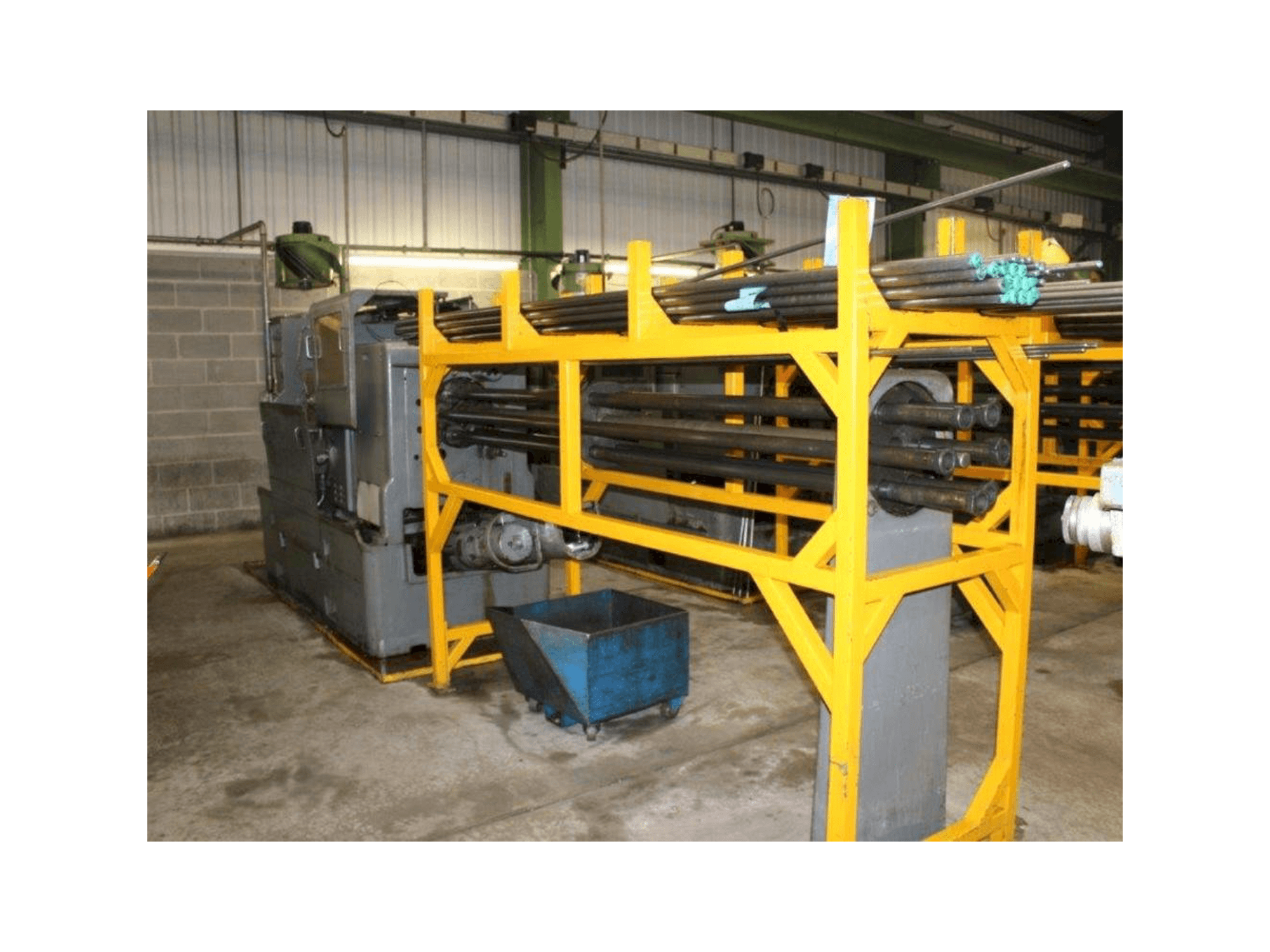 Vista Frontal da Wickman 1"-6 máquina