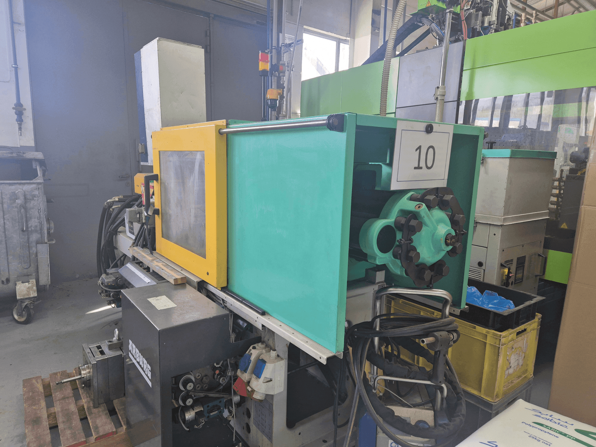 Vista Frontal da Arburg Allrounder 270 C 400-70 máquina