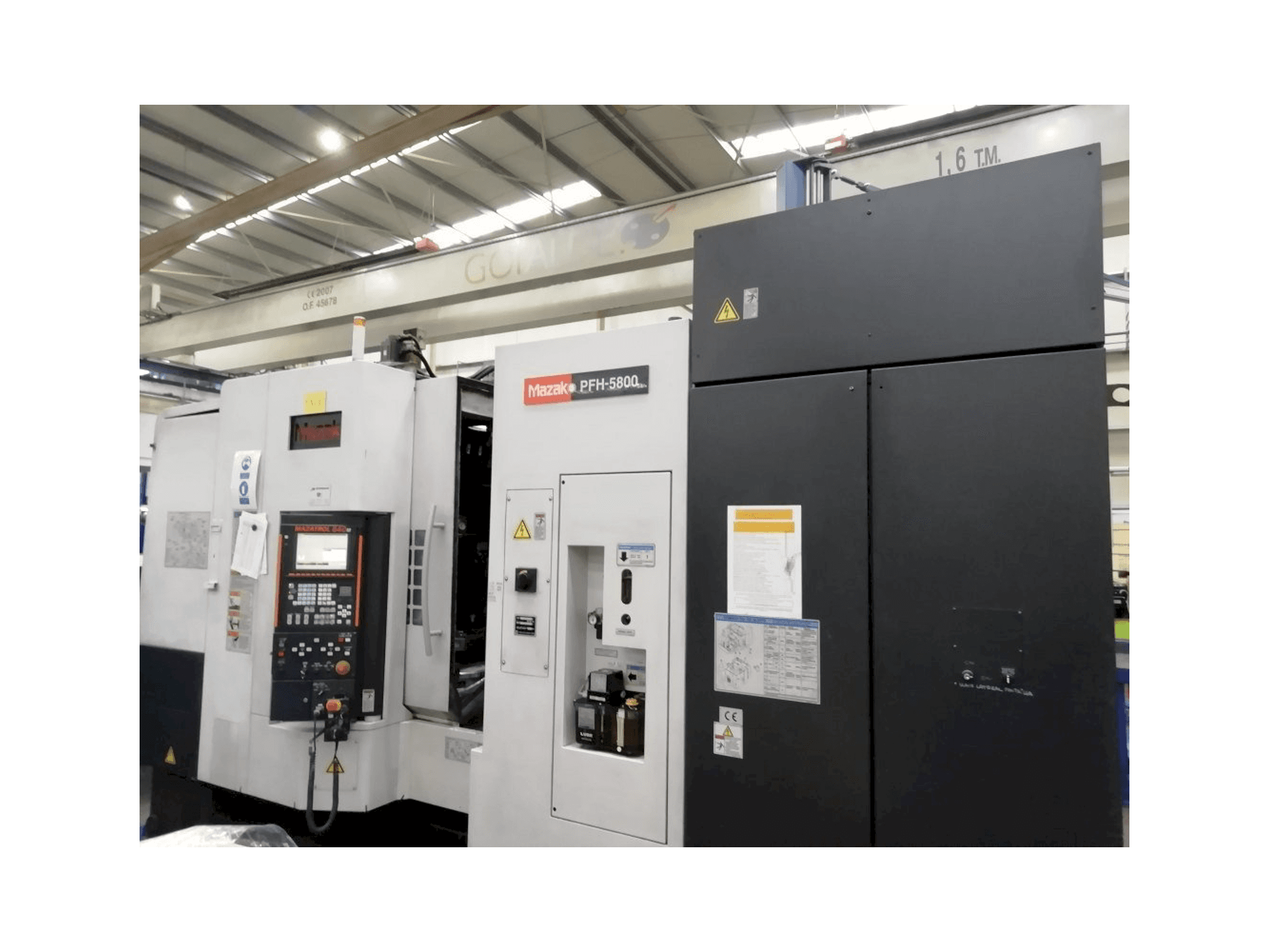 Vista Frontal da Mazak PFH 5800 máquina