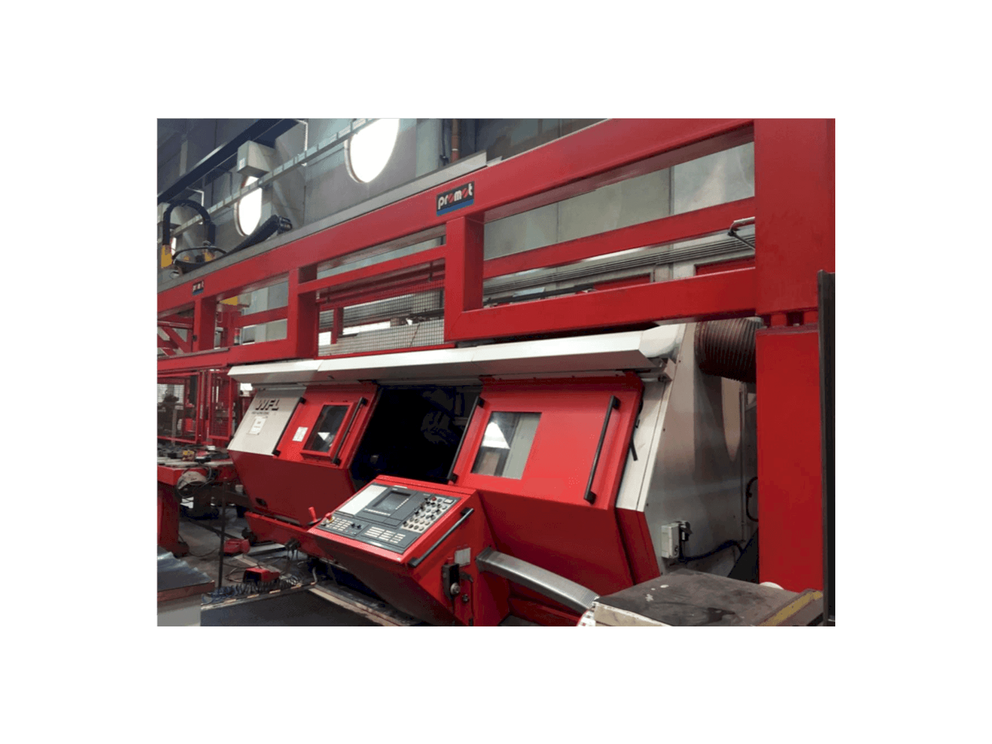 Vista Frontal da WFL M50 máquina