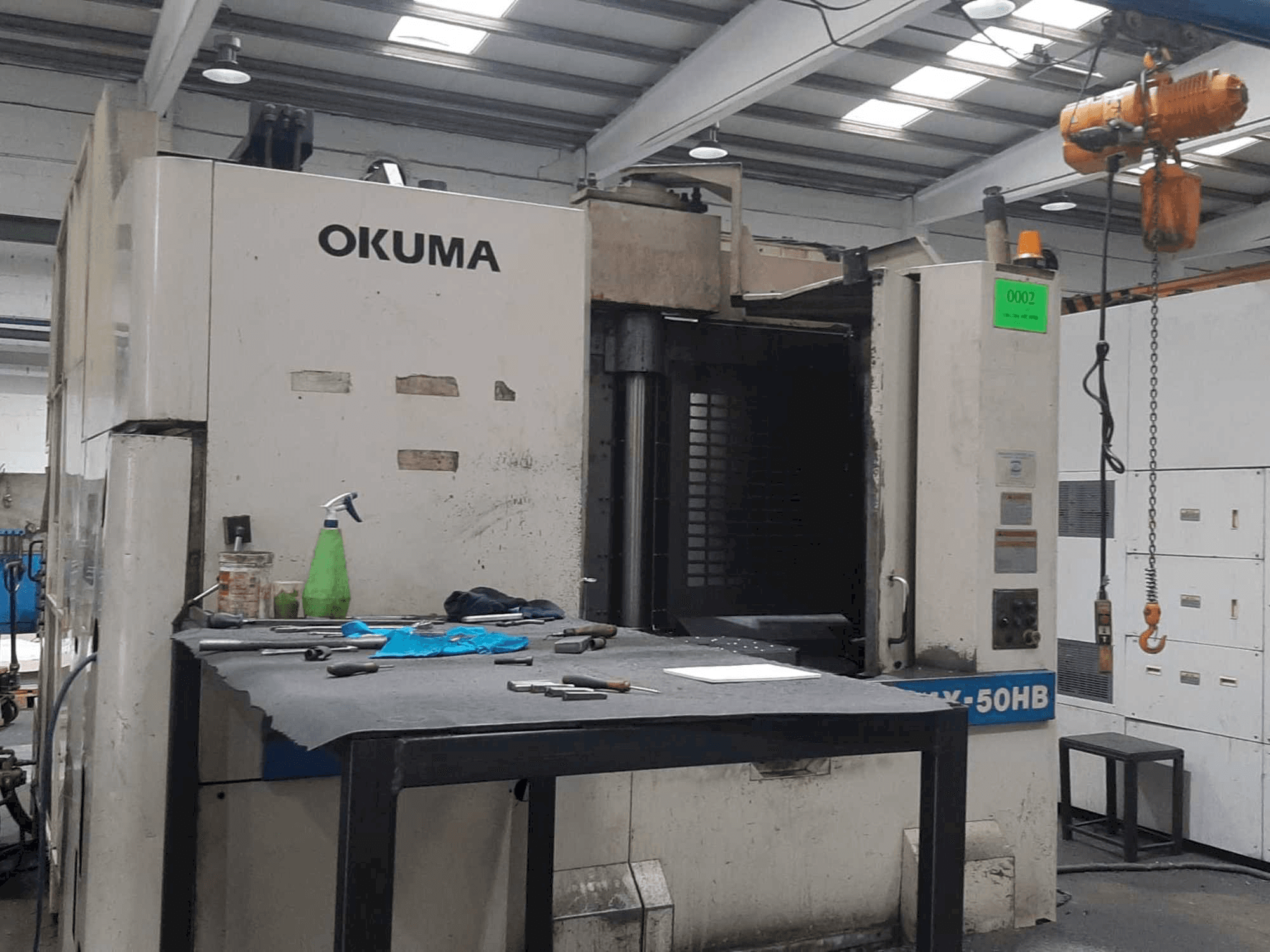 Vista Frontal da Okuma MX-50HB máquina