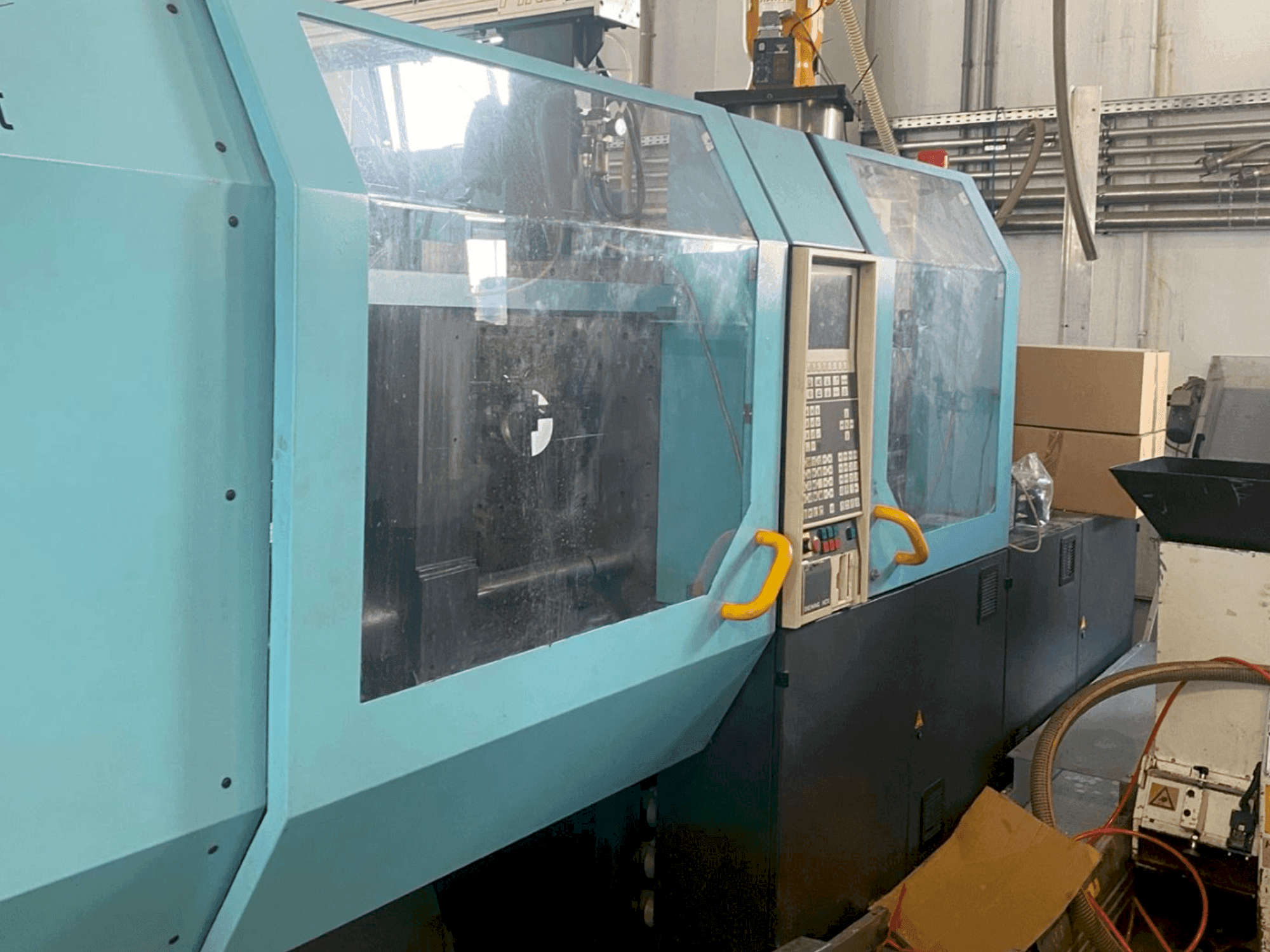 Vista Frontal da DEMAG Ergotech Compact 1500-610 máquina