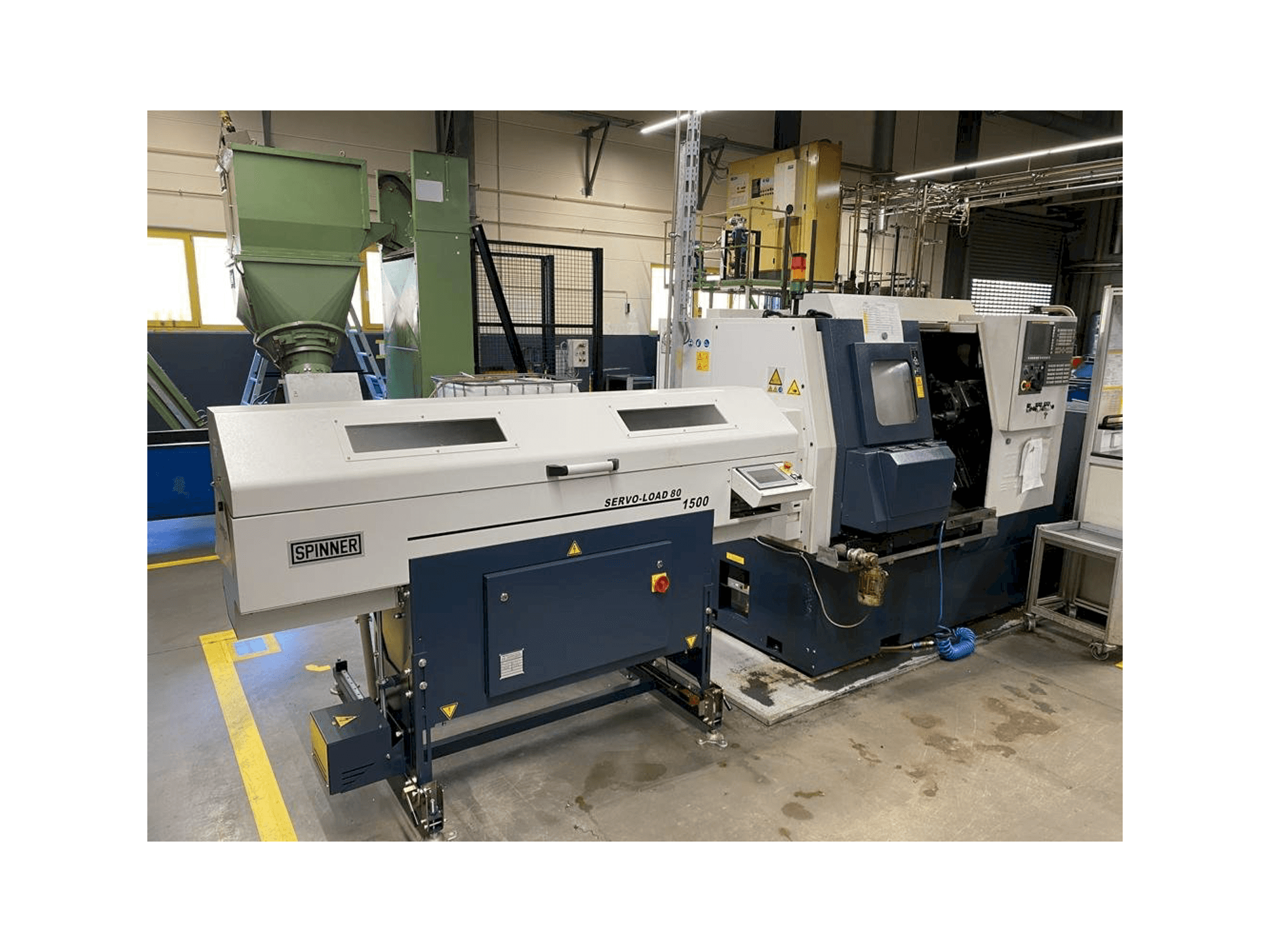 Vista Frontal da SPINNER TC400-52 máquina