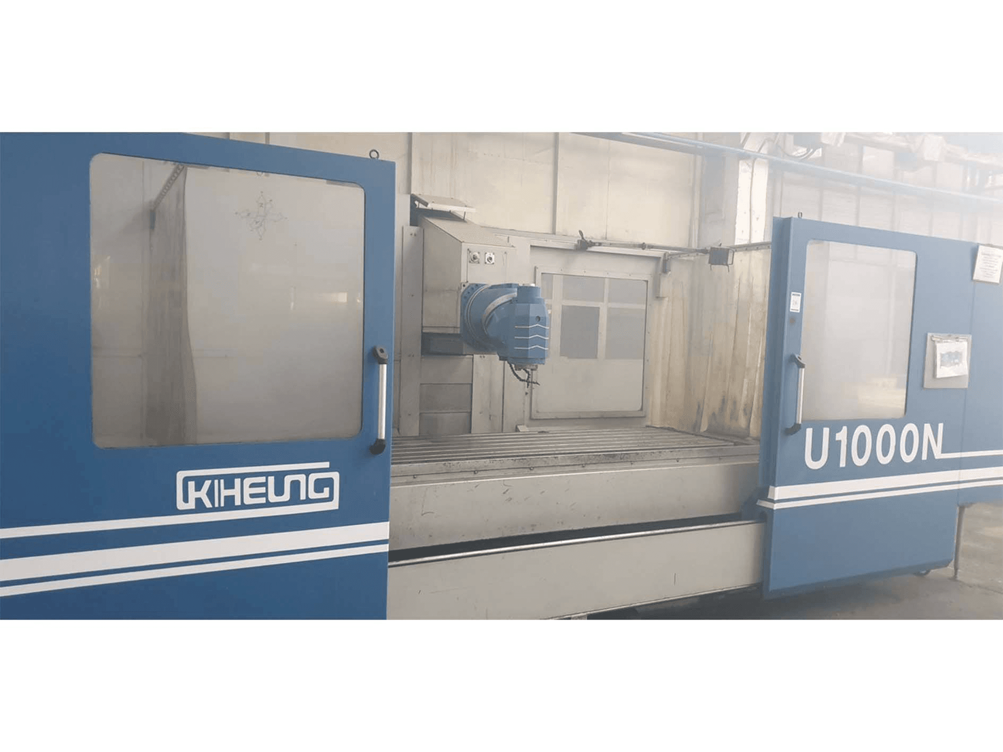 Vista Frontal da KIHEUNG U1000N máquina