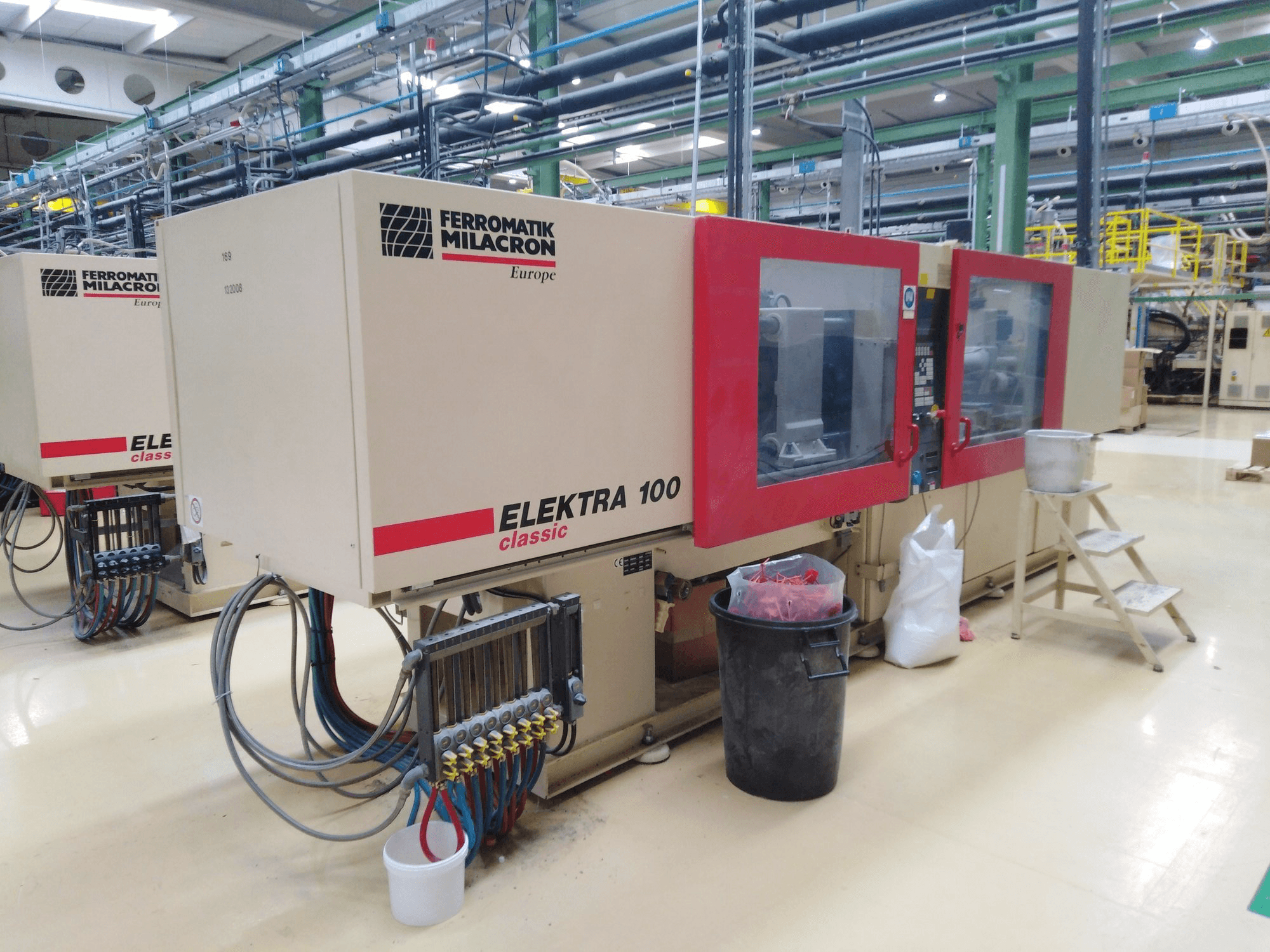 Vista Frontal da Ferromatik Electra 100 máquina