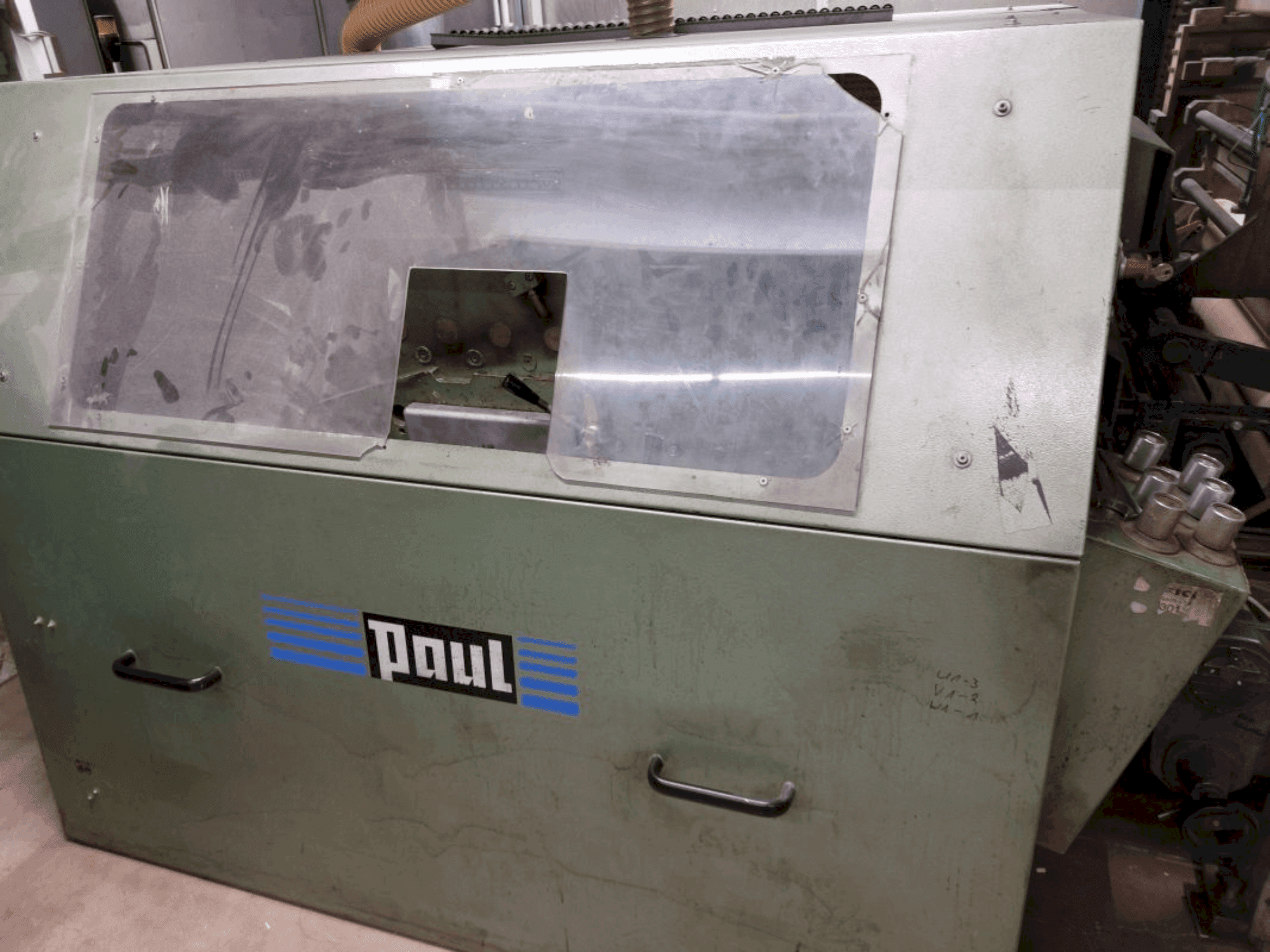 Vista Frontal da Paul Reinhardt K34G / 1500 máquina