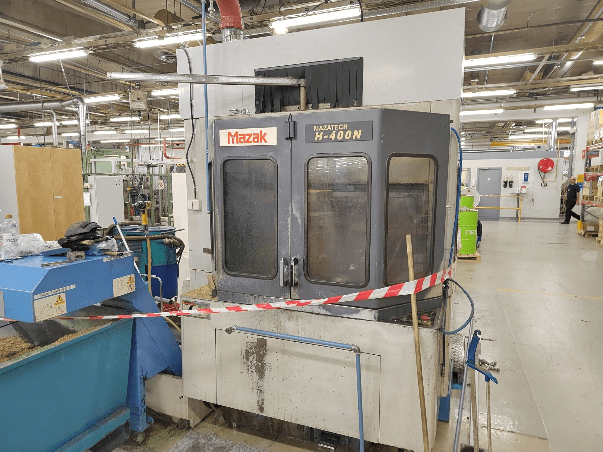 Vista Frontal da Mazak H-400N máquina
