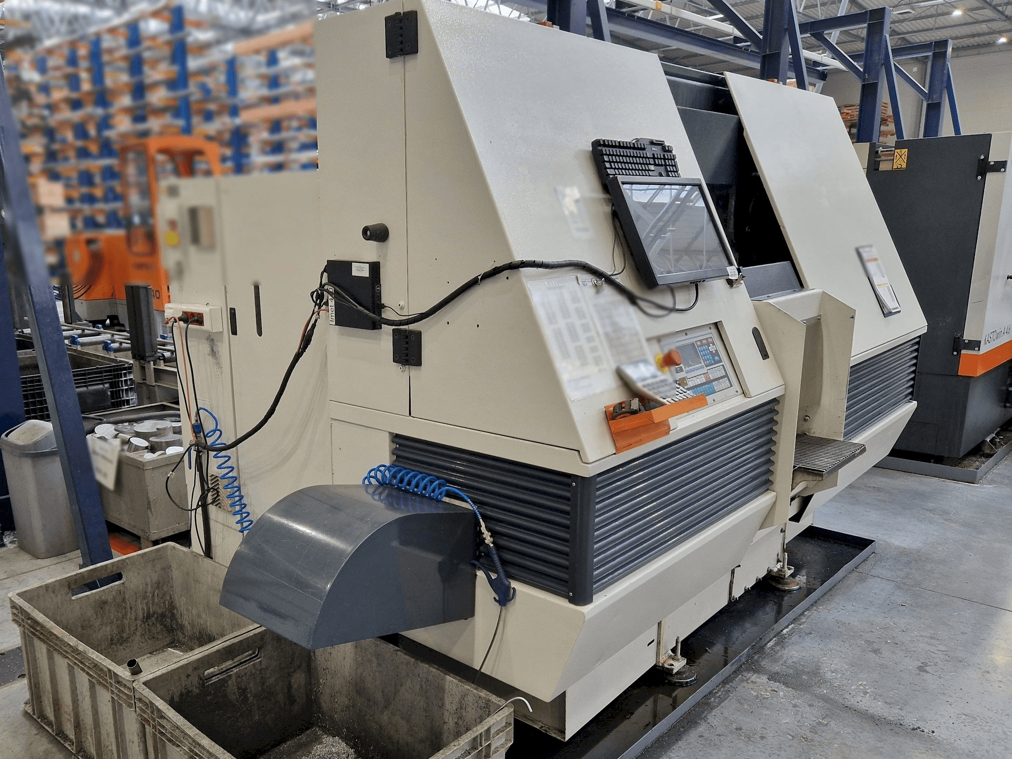 Vista Frontal da Imet X-TECH 410 máquina