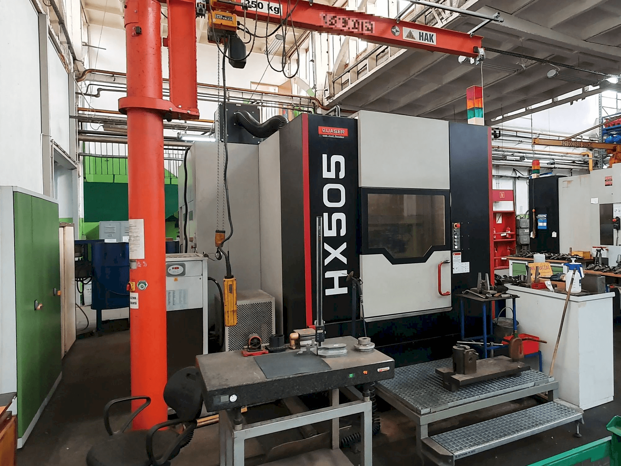 Vista Frontal da Quaser HX505 AP / 6B máquina