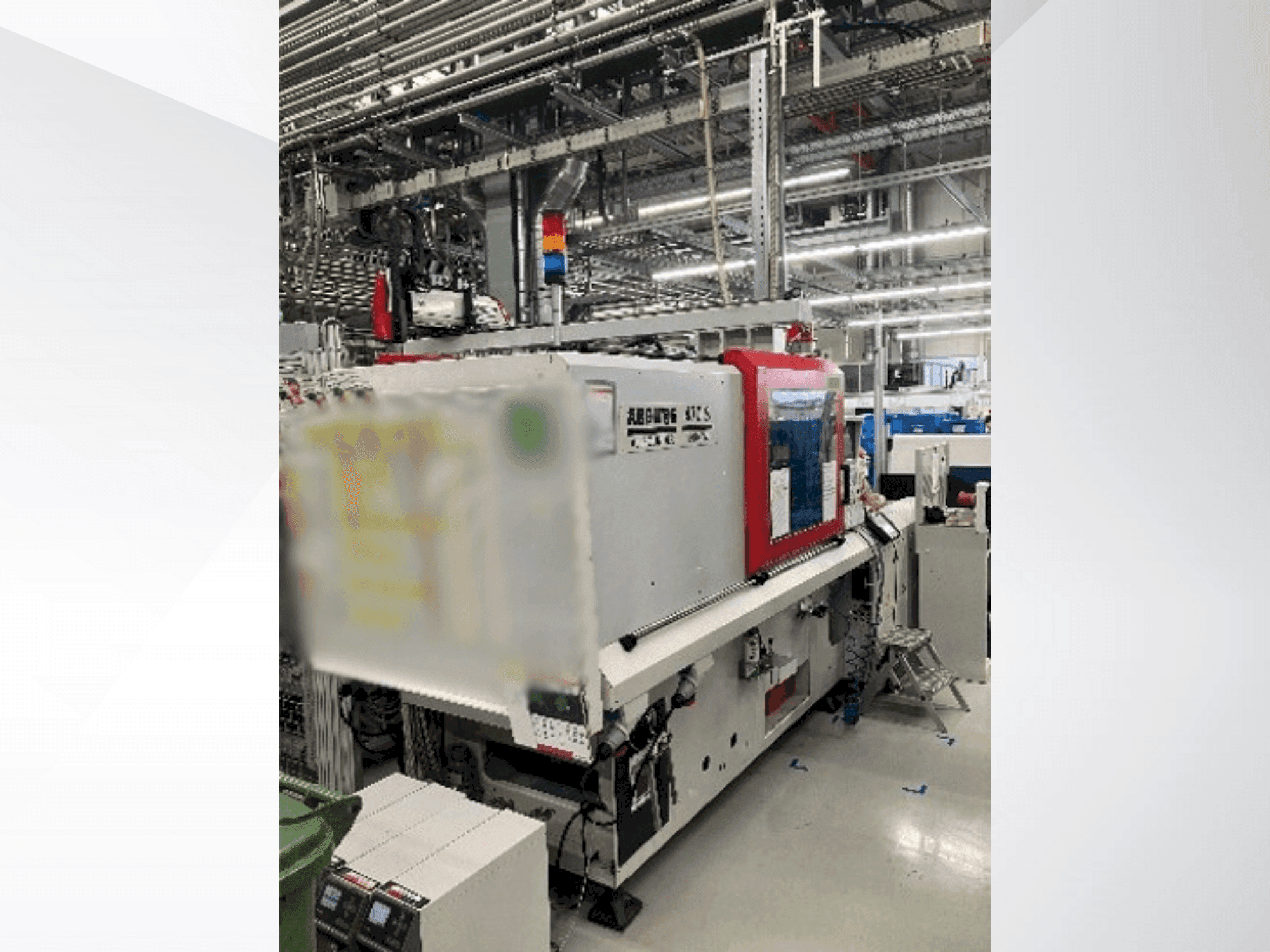 Vista Frontal da Arburg Allrounder 470 S 1300-350 máquina