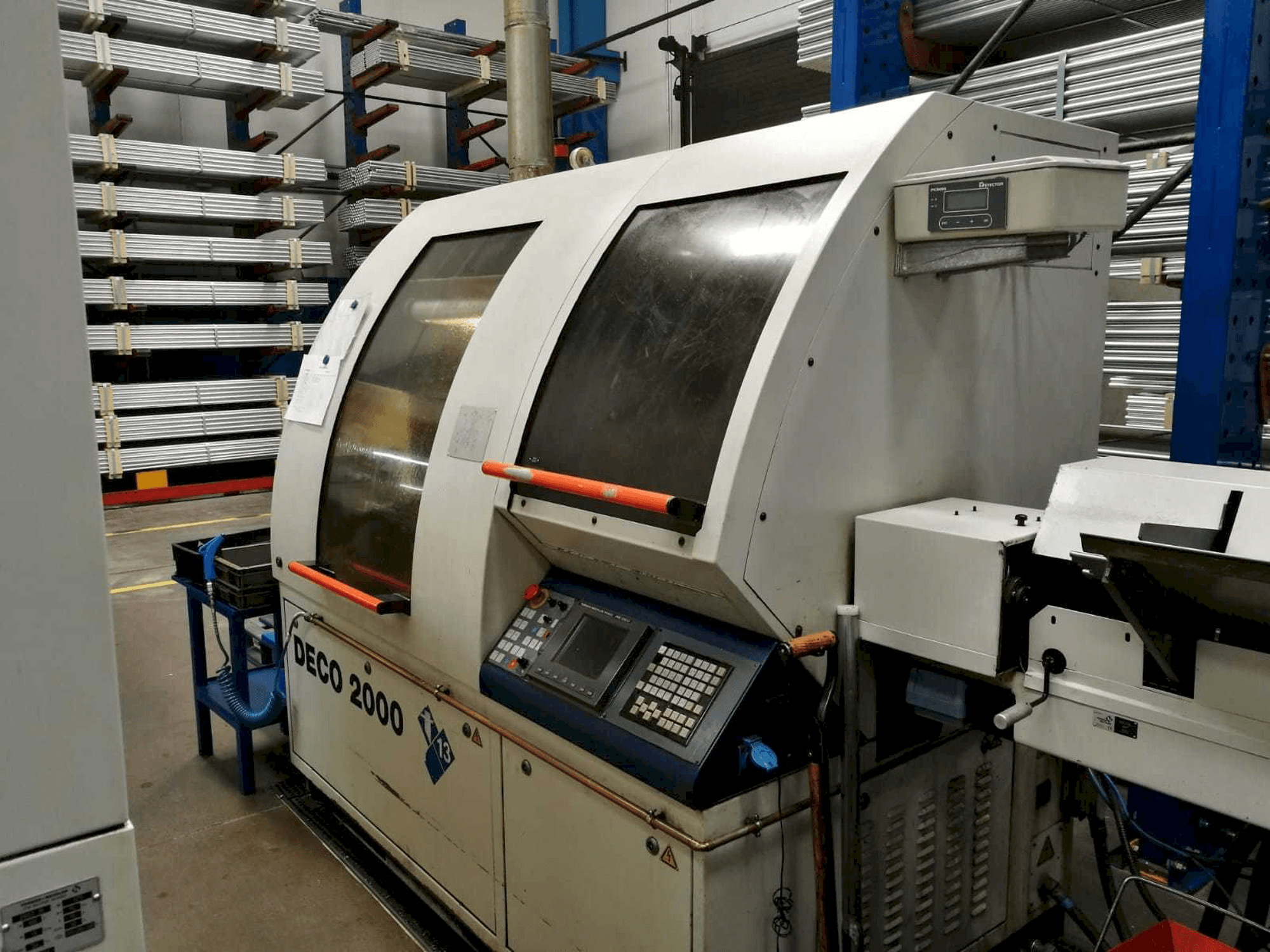 Vista Frontal da Bechler DECO 2000/13 máquina