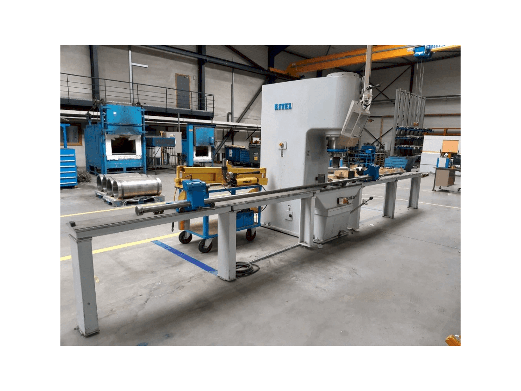 Vista Frontal da EITEL-PRESS RP 100 máquina