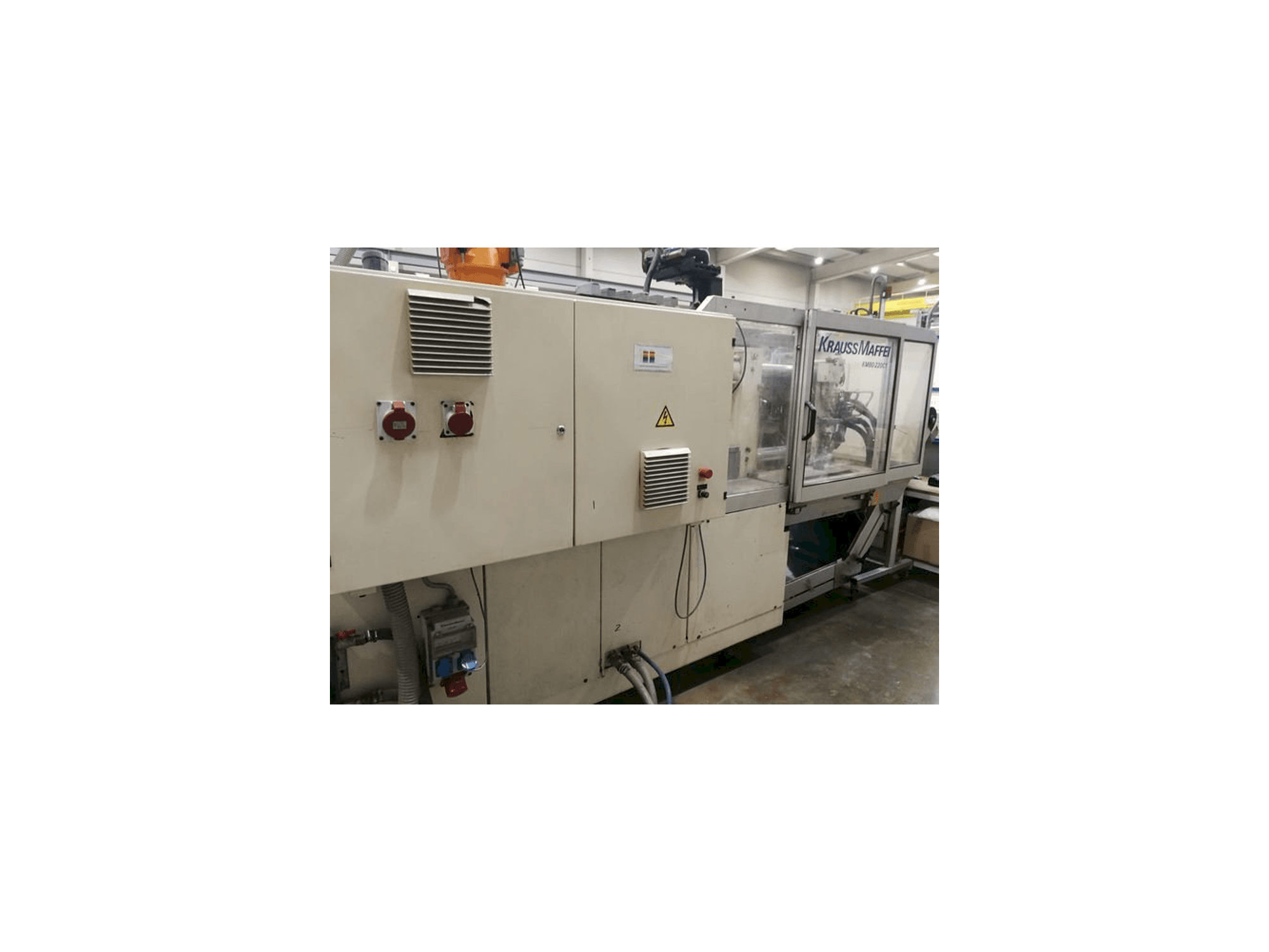 Vista Frontal da Krauss Maffei 80/220 C1 máquina