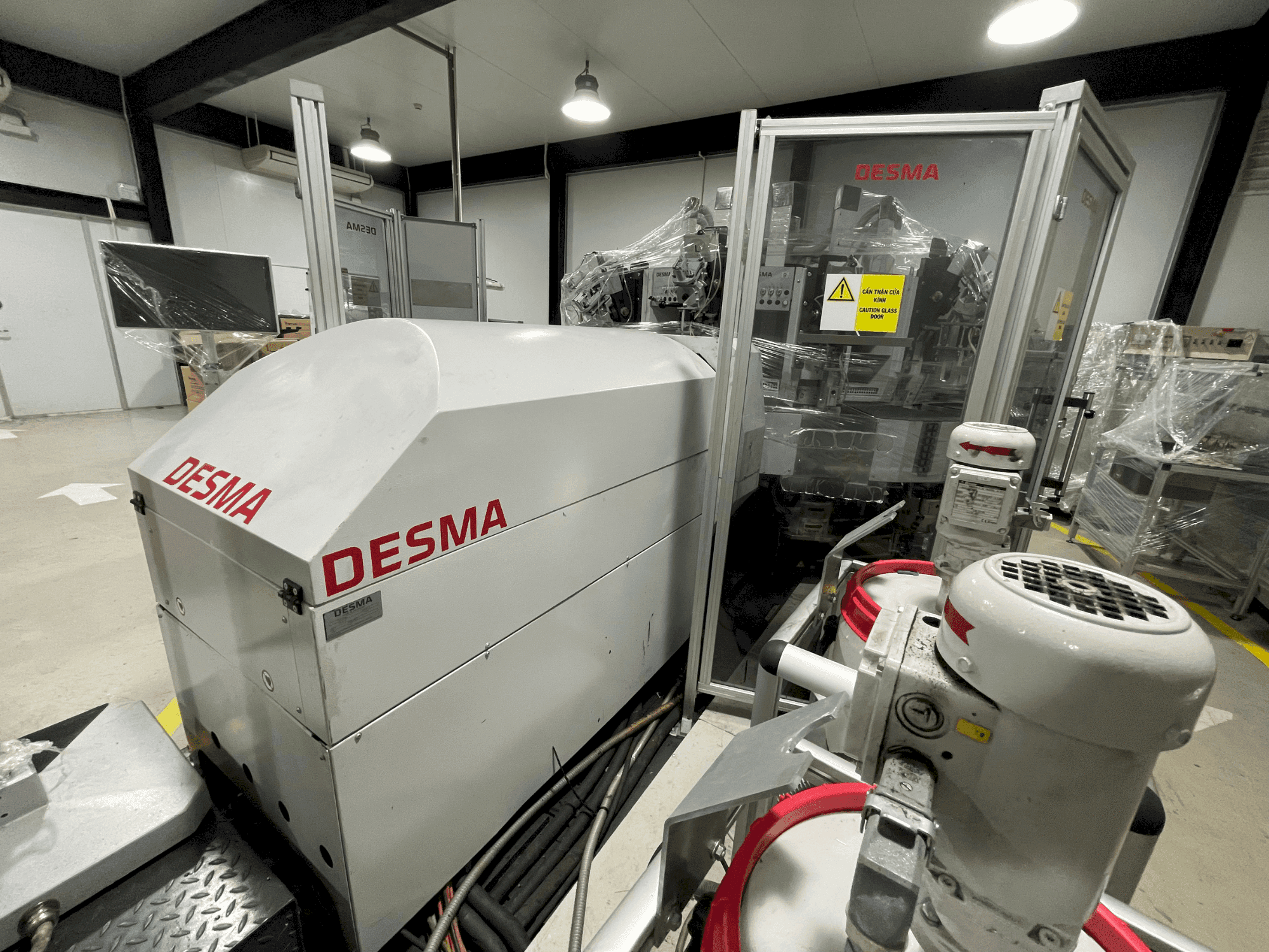 Vista Frontal da Kloeckner Desma PU D522/12-LDI máquina